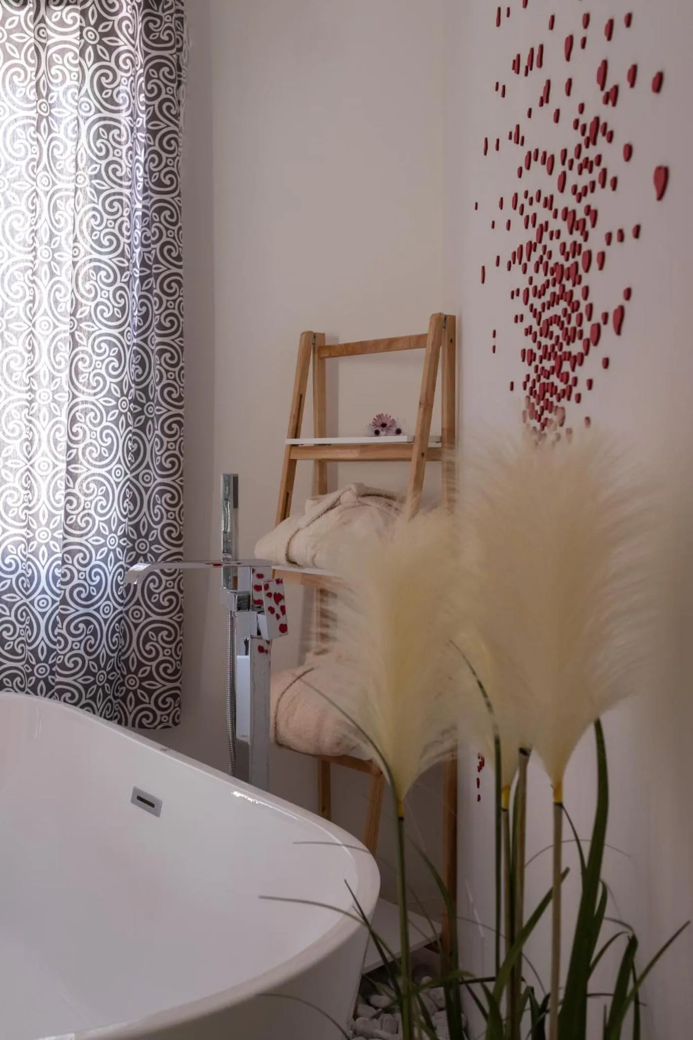 Decorative detail in Intra Rooms