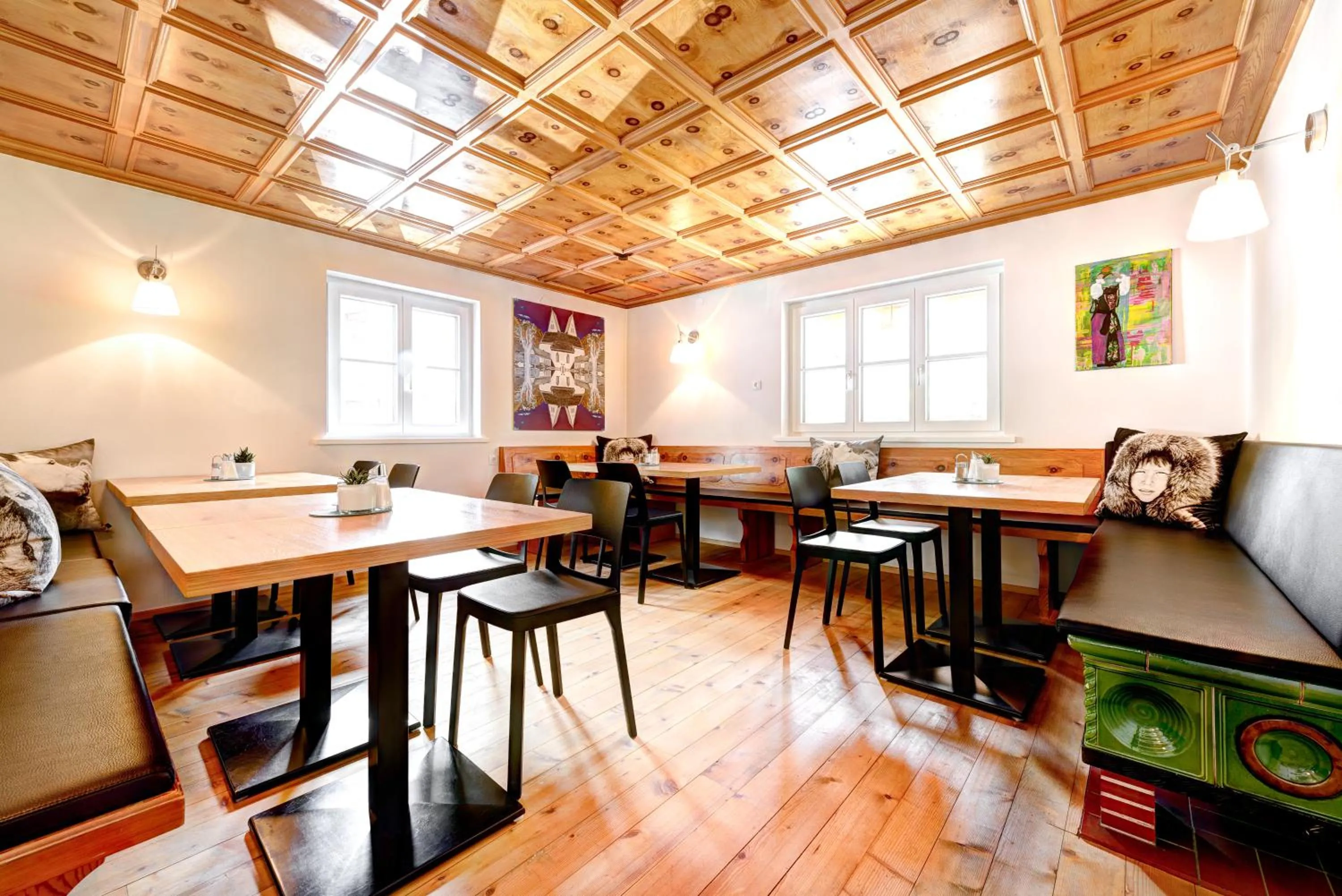 Restaurant/places to eat in Hotel Lün