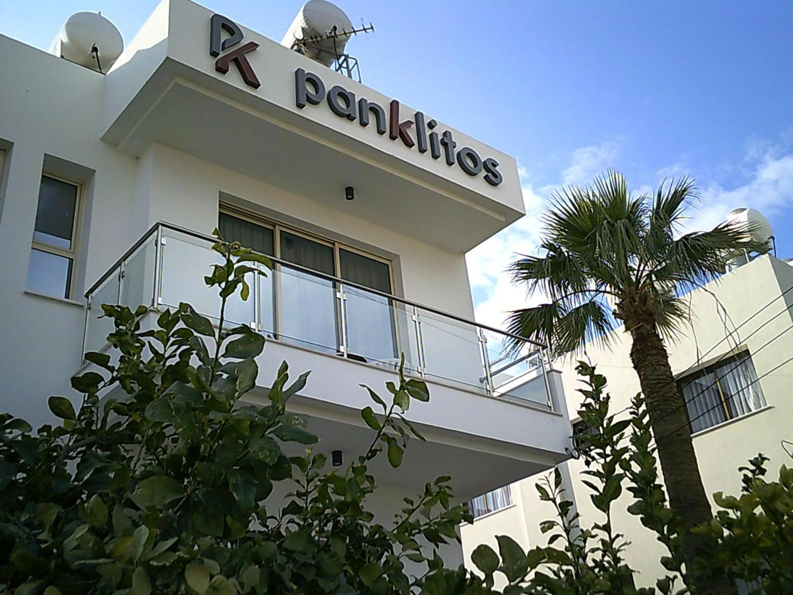 Property building in Panklitos Tourist Apartments