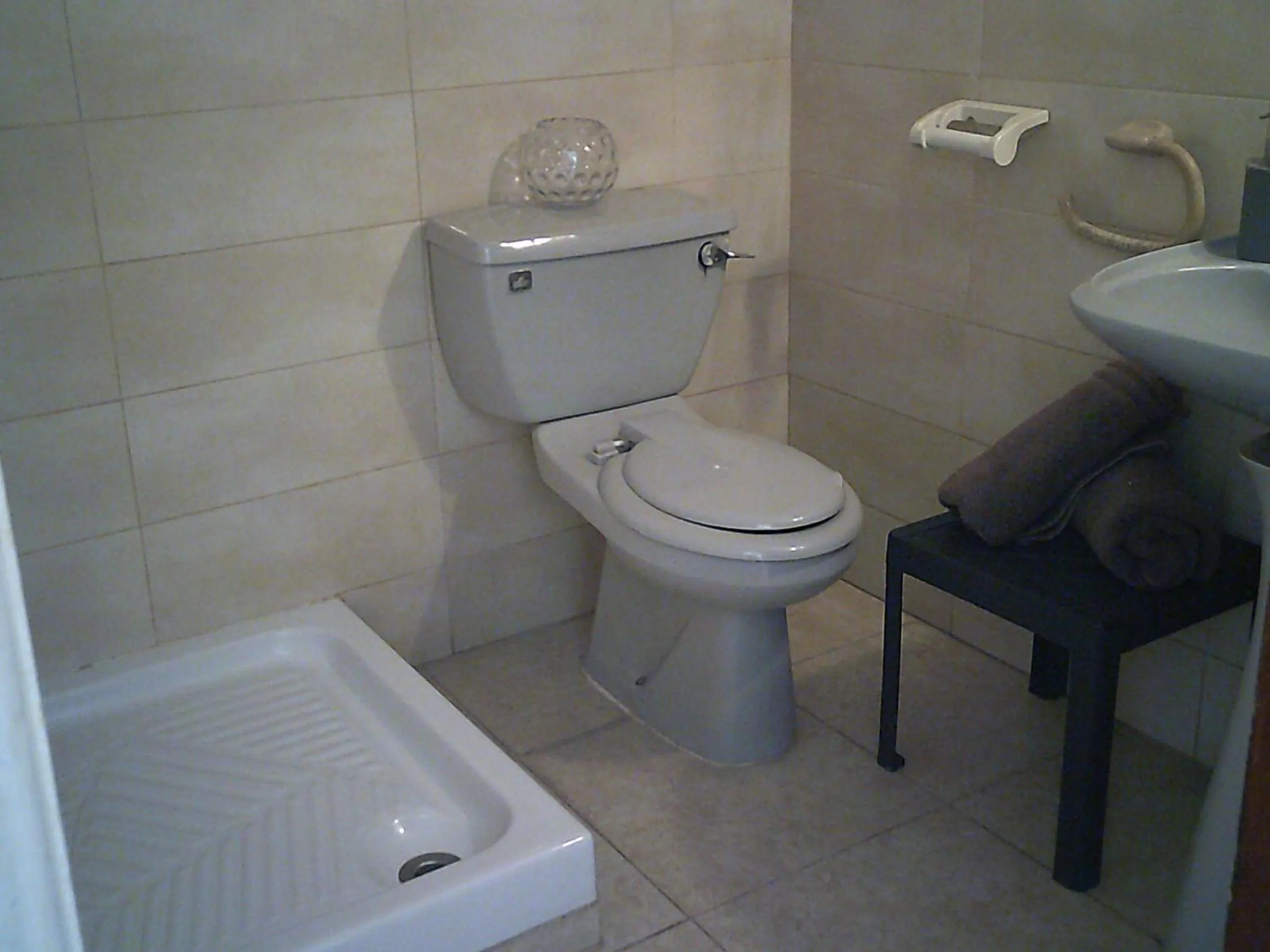 Shower in Panklitos Tourist Apartments