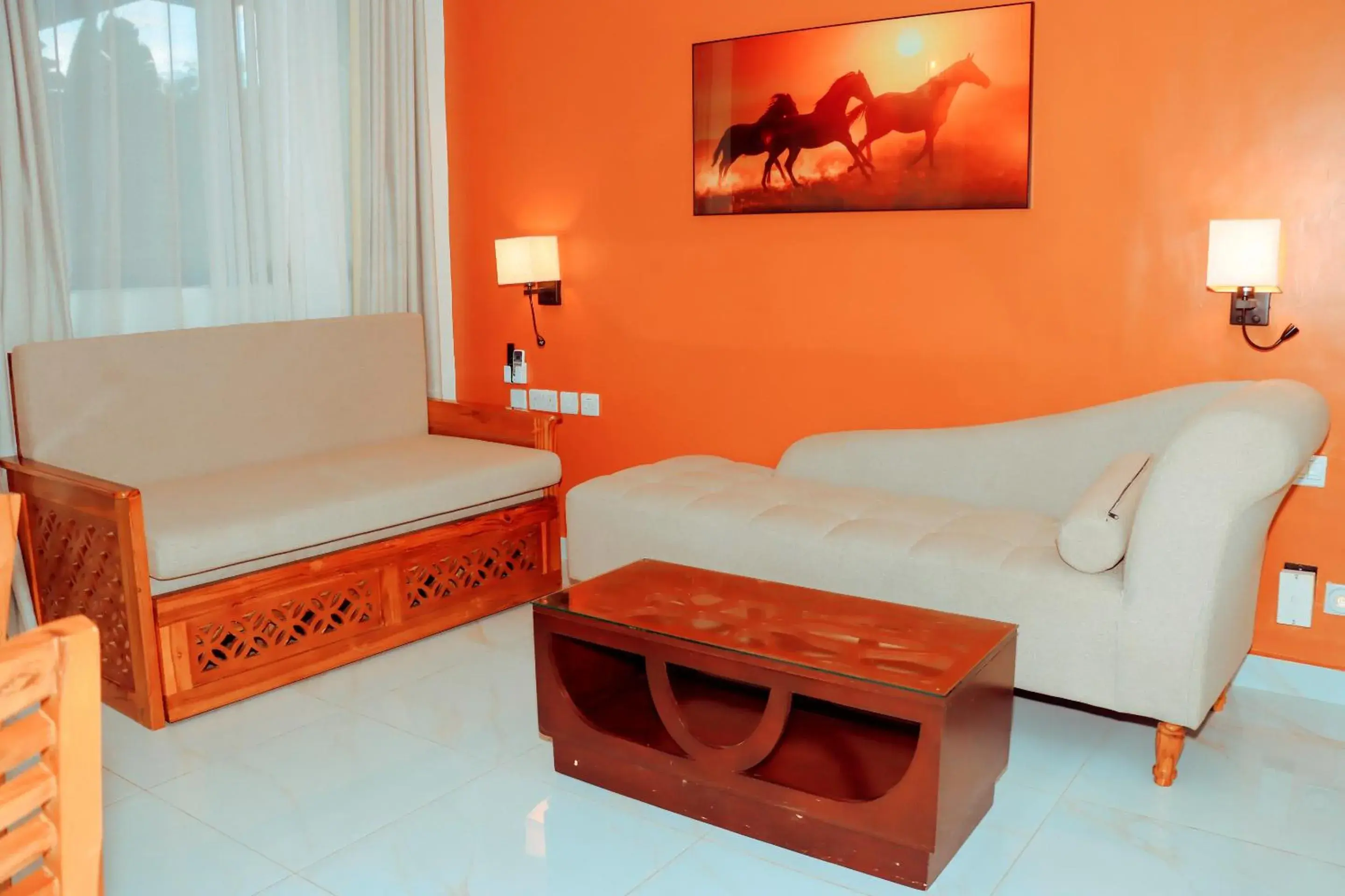 Bed in Best Western Jangwani Sea Breeze Resort Bed in Best Western Jangwani Sea Breeze Resort