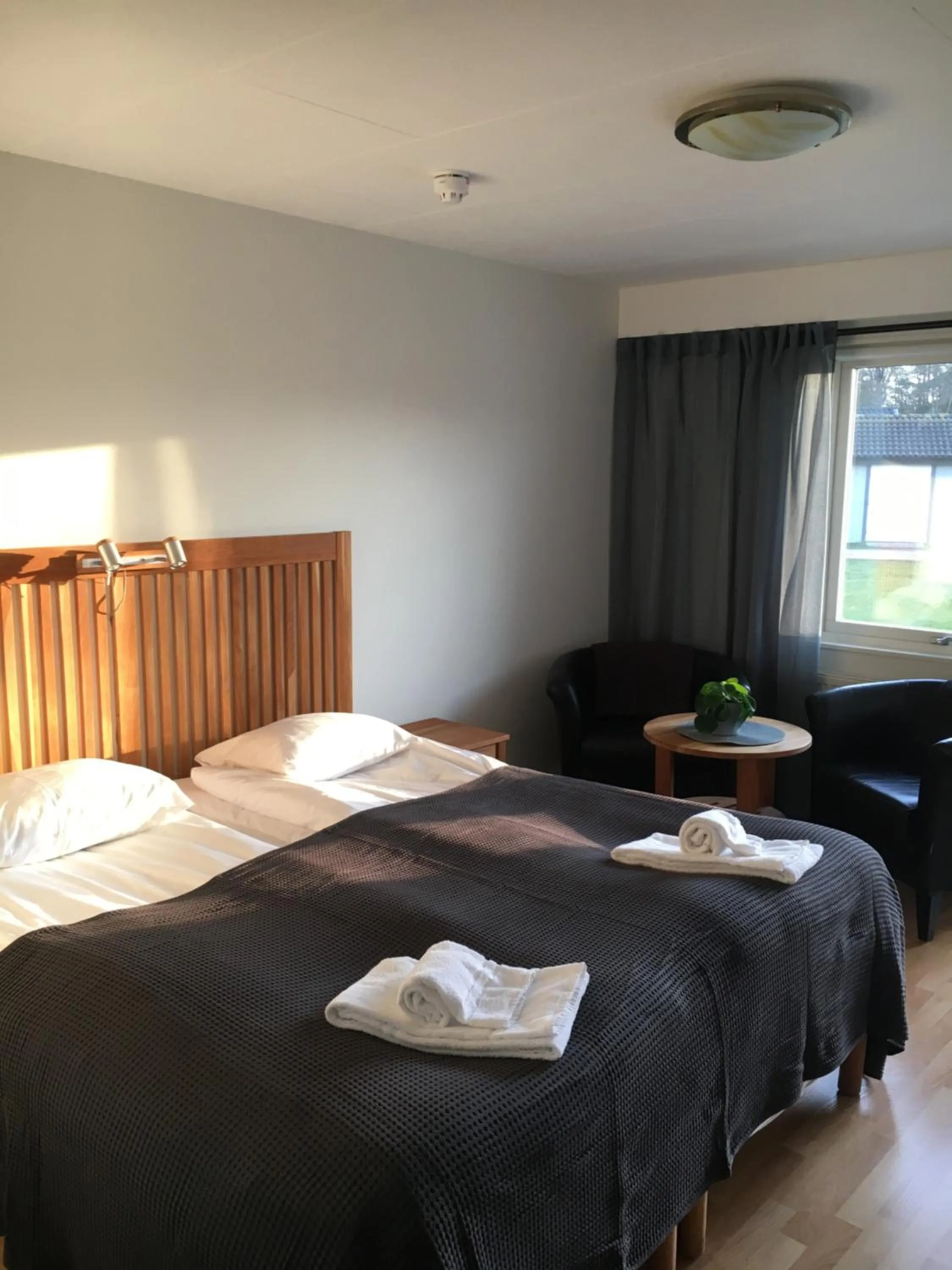 Property building, Bed in Varbergs GK Västra Hotell