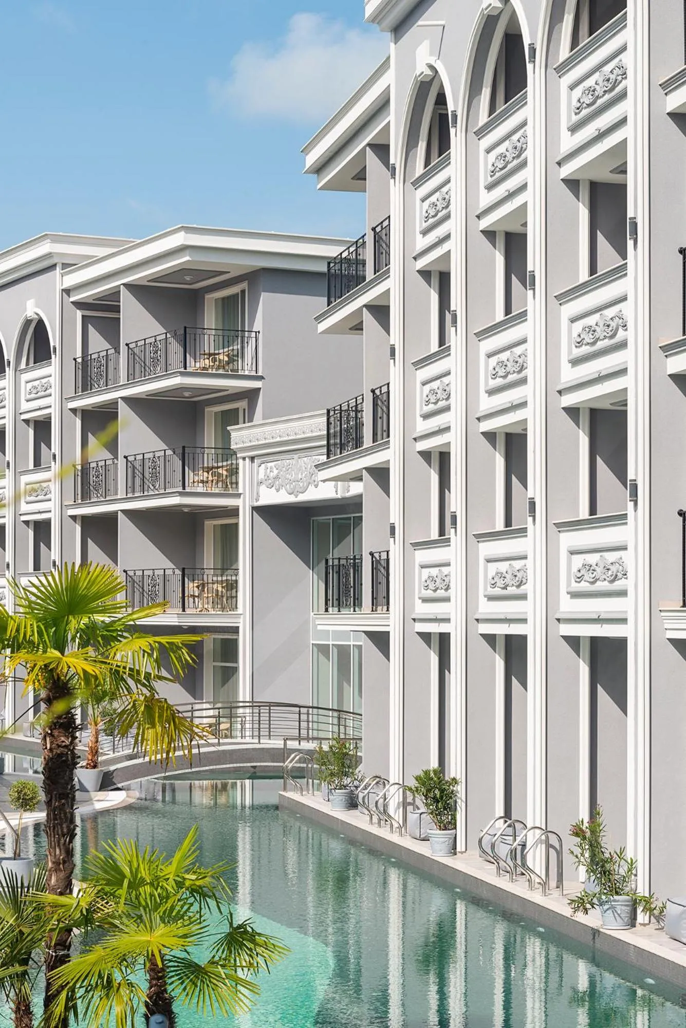 Property building in Siena Premium Retreat