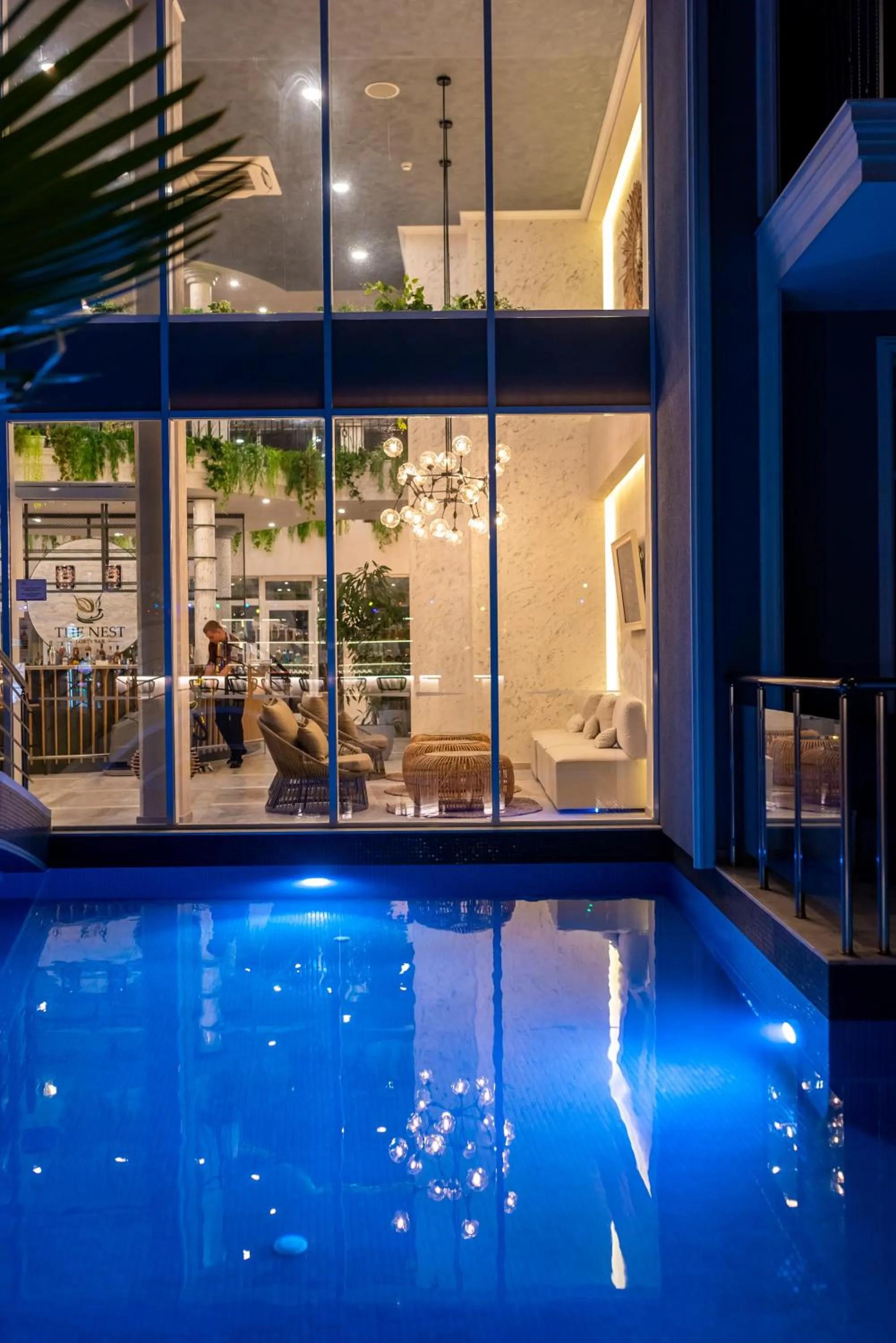 Swimming pool in Siena Premium Retreat