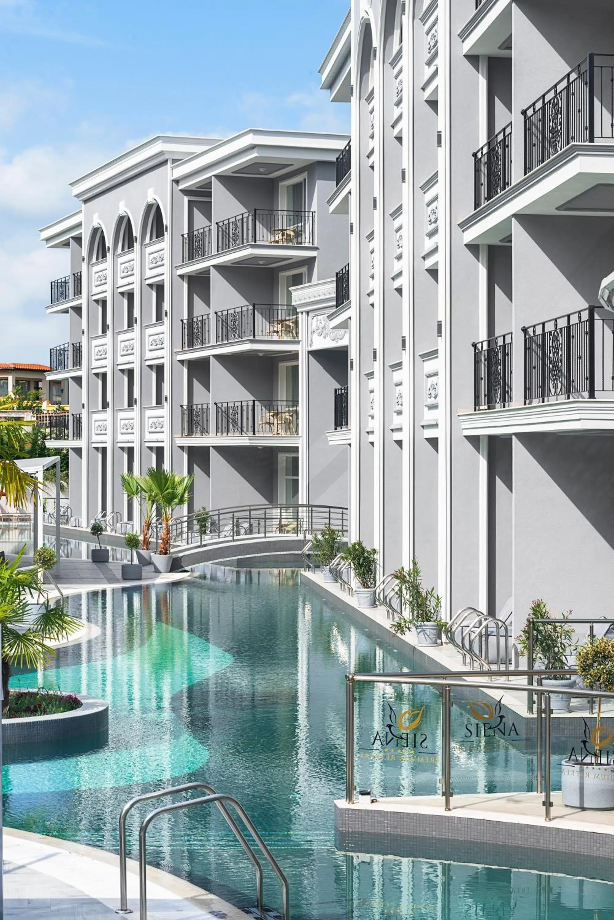 Property building in Siena Premium Retreat