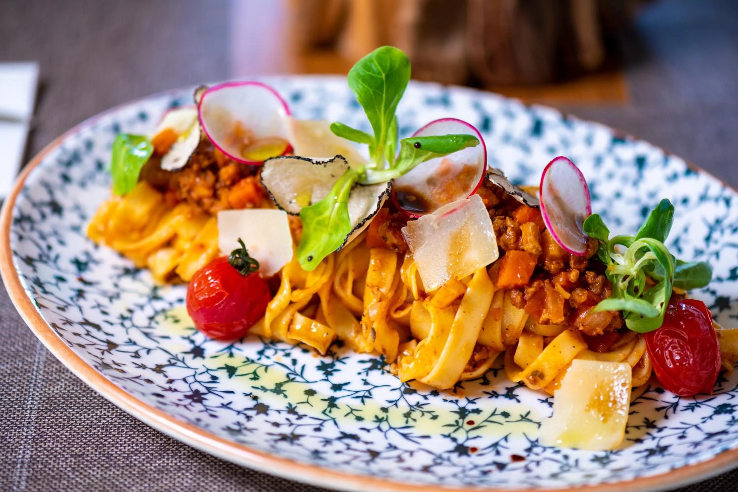 Food in Siena Premium Retreat