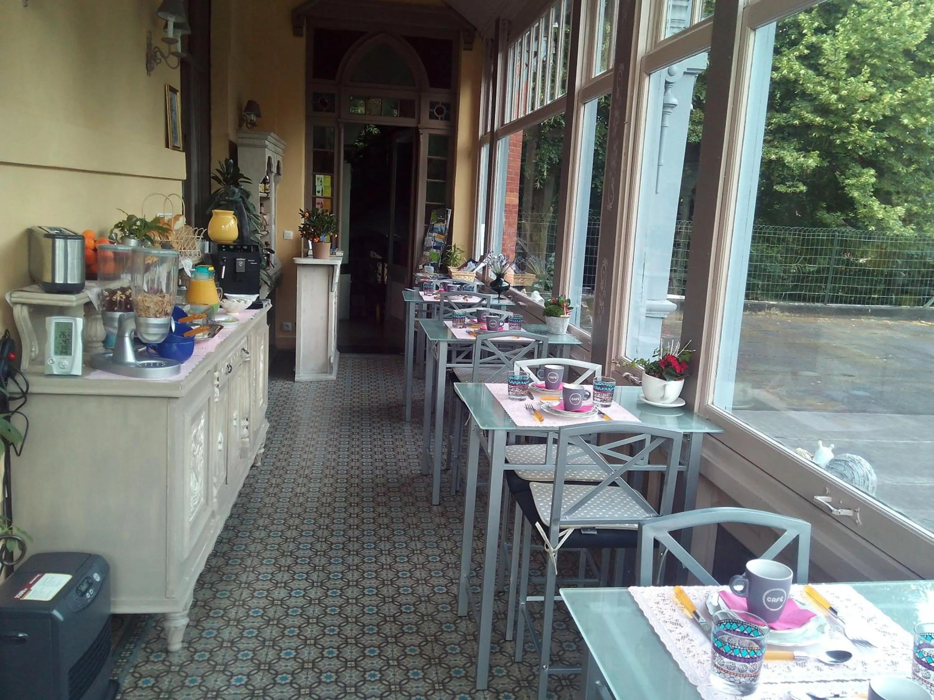 Restaurant/places to eat in B&B Chatelet Cremers