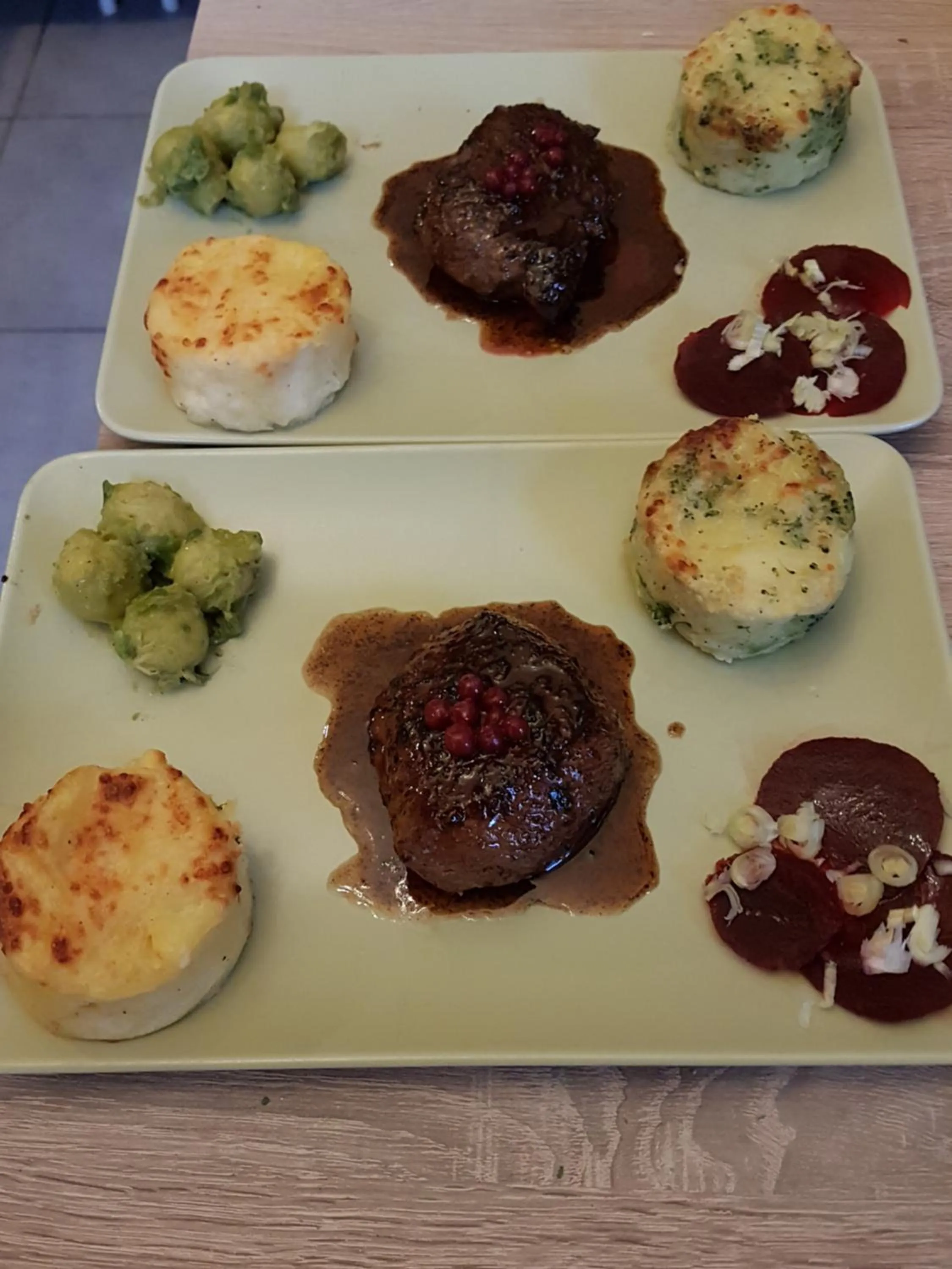 Restaurant/places to eat in B&B Chatelet Cremers