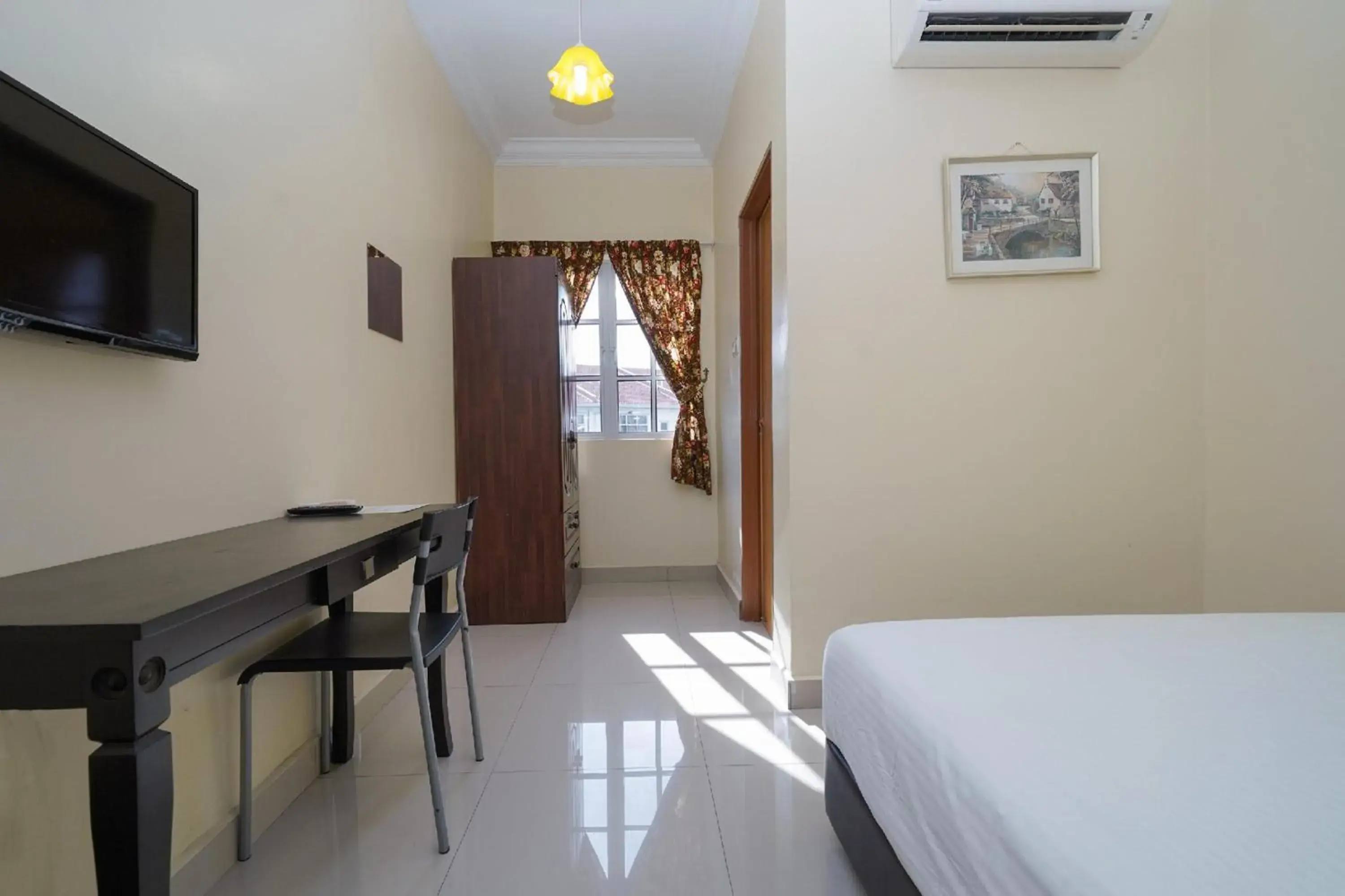 View (from property/room), Bed in Hotel O Bangi Sri Minang Guesthouse View (from property/room), Bed in Hotel O Bangi Sri Minang Guesthouse