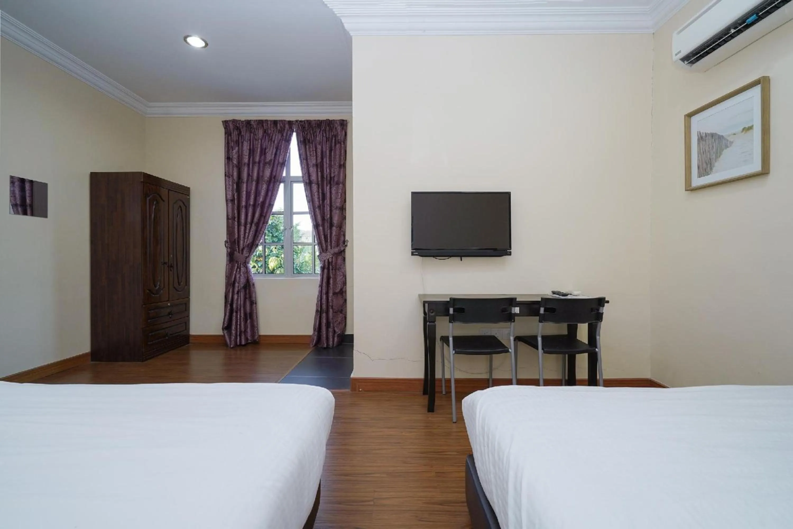 Bedroom, Bed in Hotel O Bangi Sri Minang Guesthouse