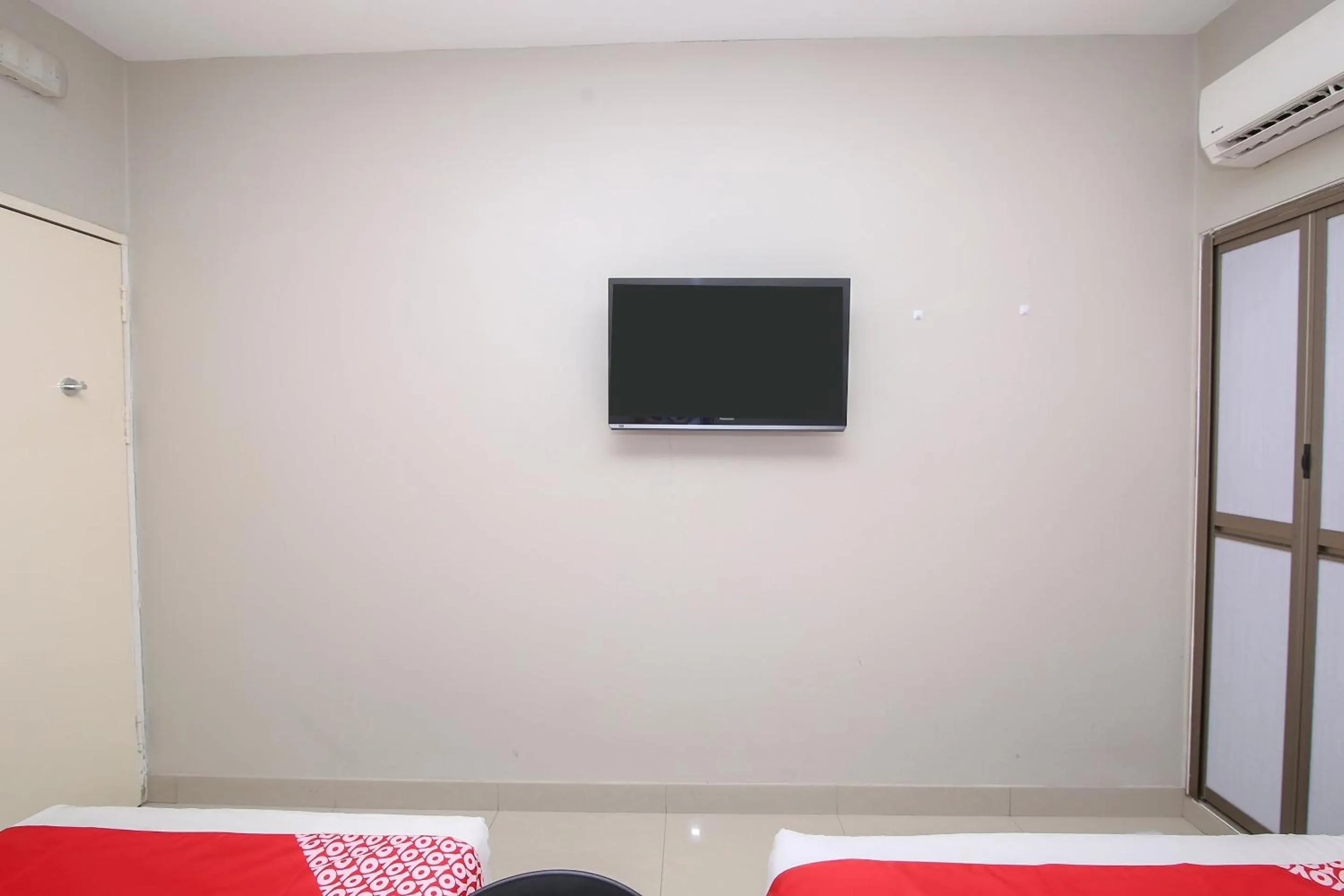 Bedroom in Hotel O Nice Stay Three Six Five Services