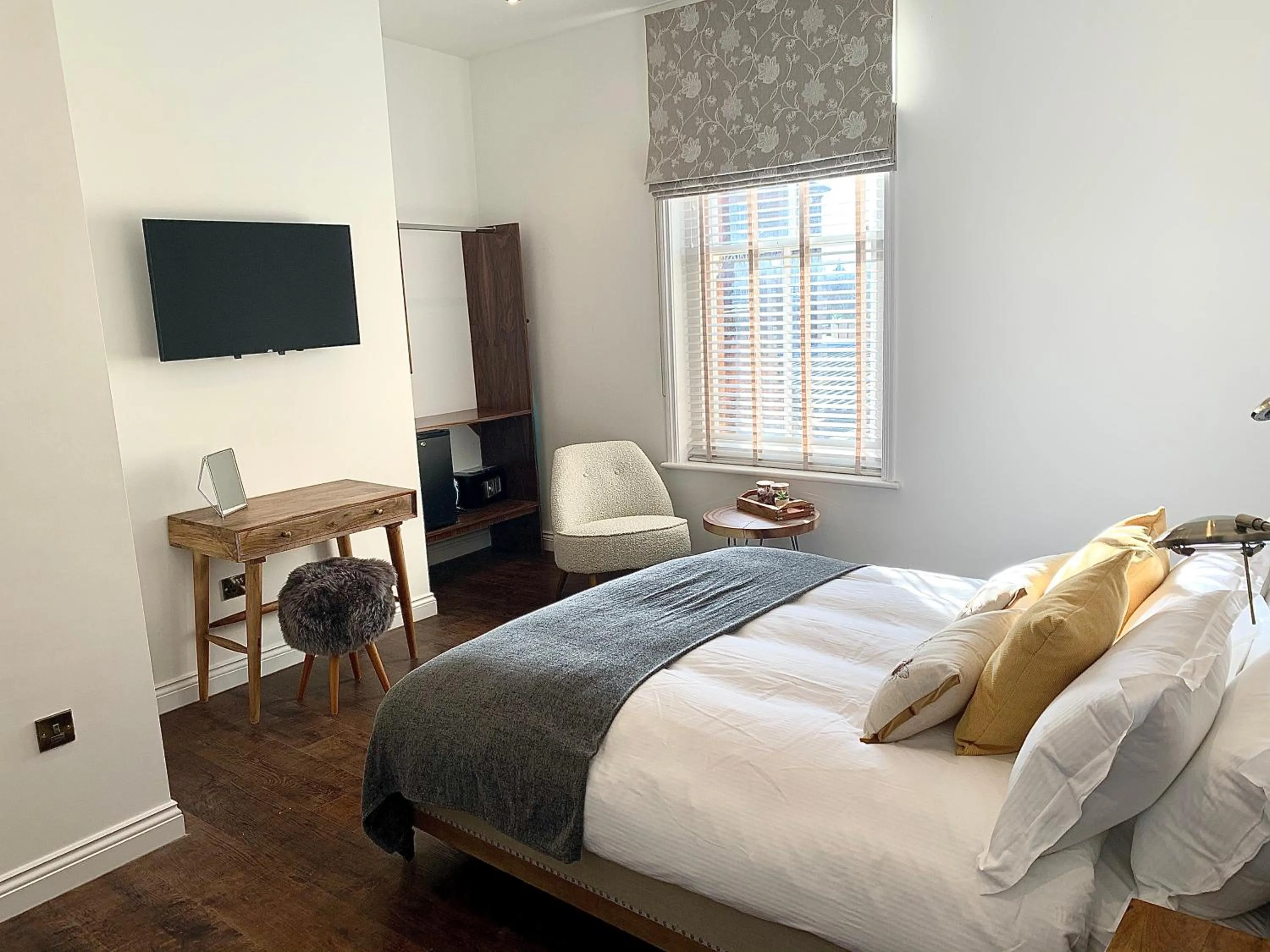 Bedroom, Bed in Upstairs at 33 - Self check in boutique accommodation in Worcester Centre
