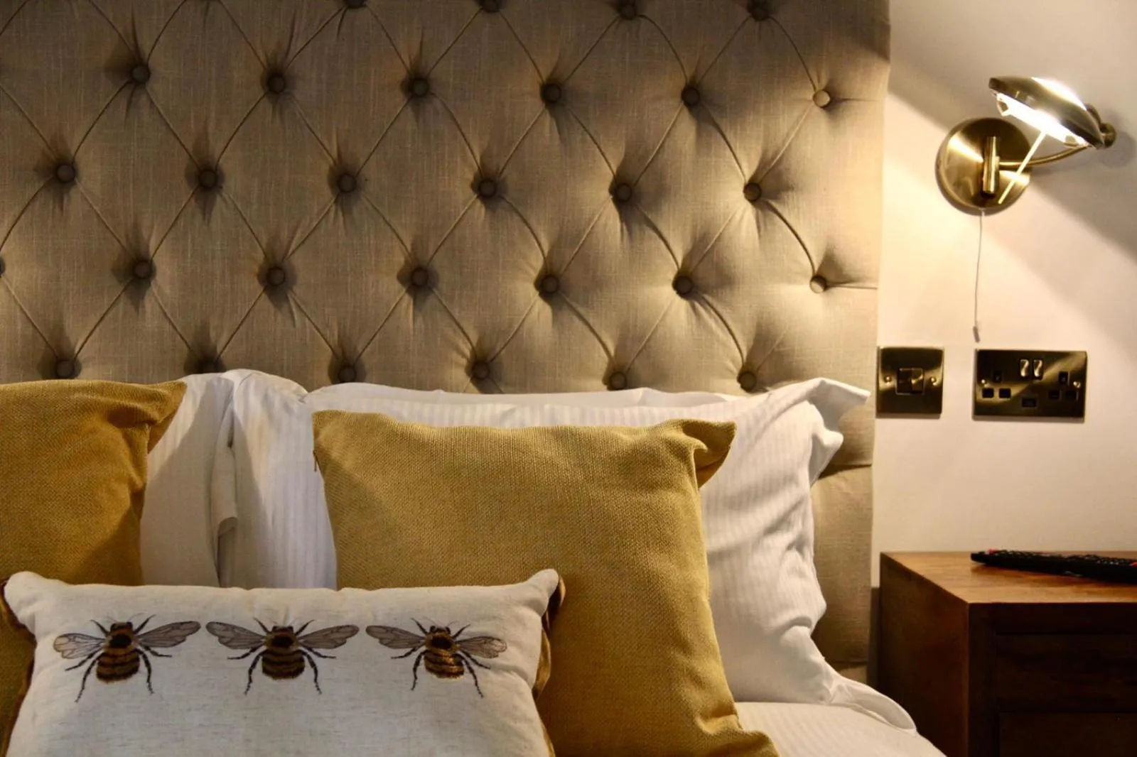 Bed in Upstairs at 33 - Self check in boutique accommodation in Worcester Centre