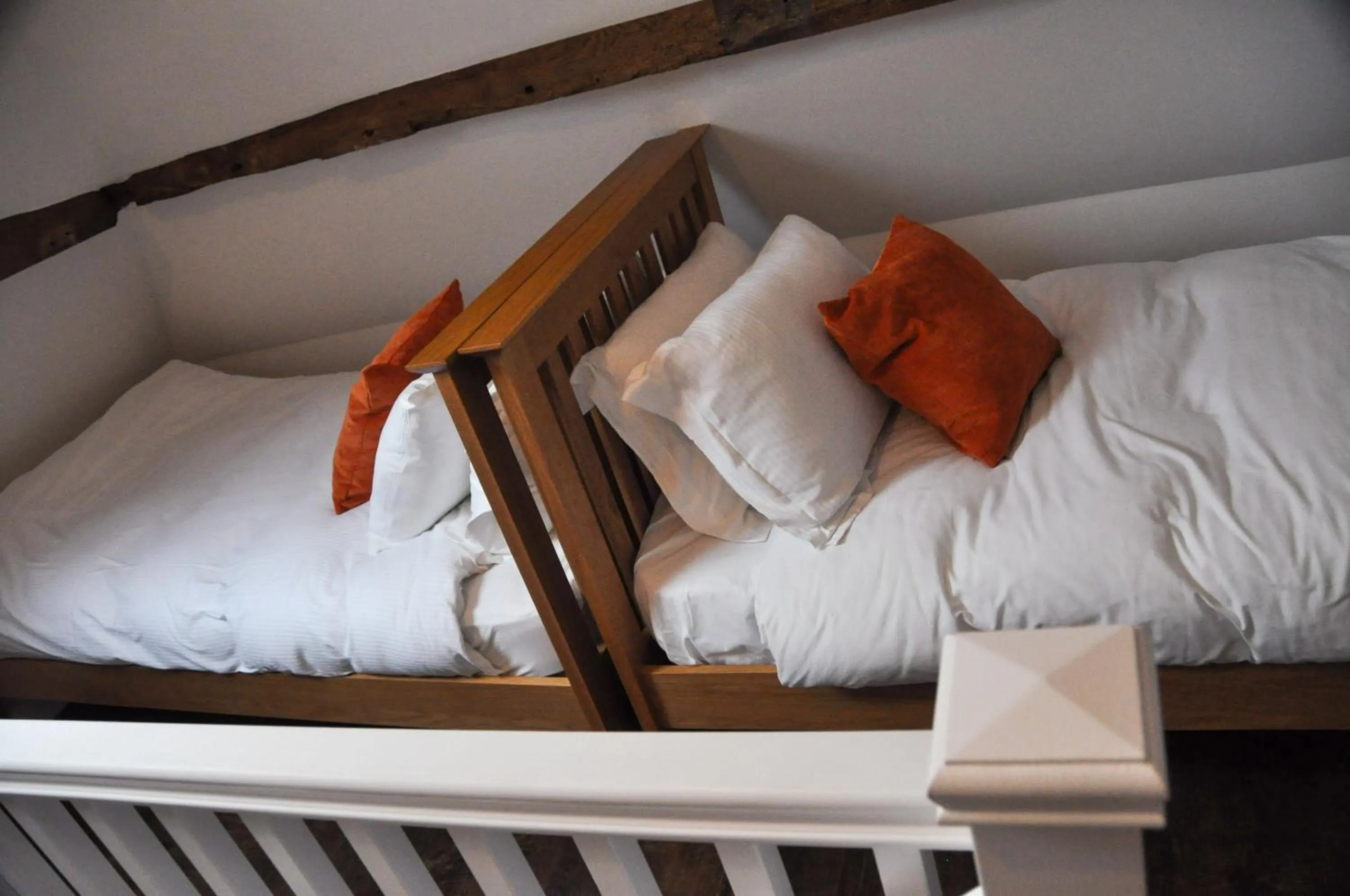 children, Bed in Upstairs at 33 - Self check in boutique accommodation in Worcester Centre