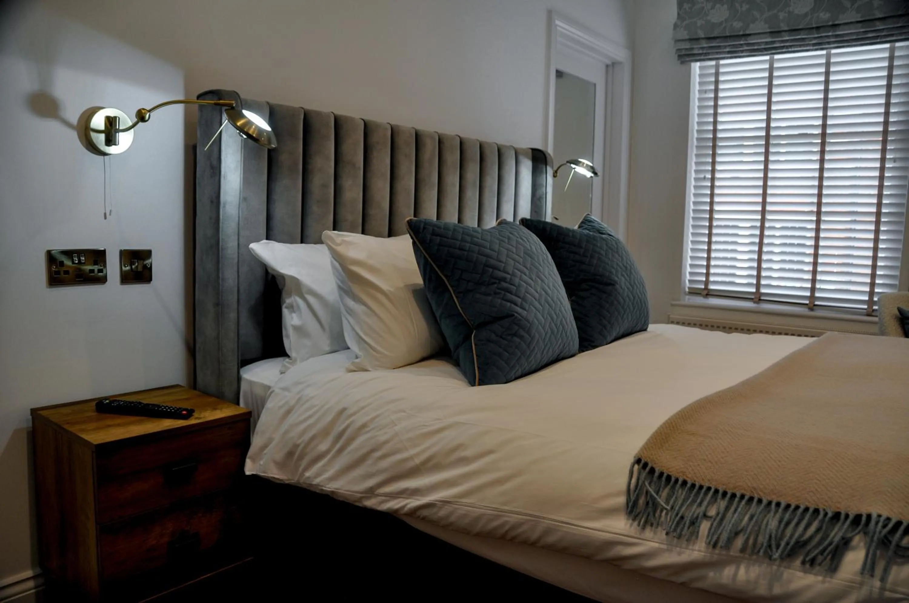 Bed in Upstairs at 33 - Self check in boutique accommodation in Worcester Centre