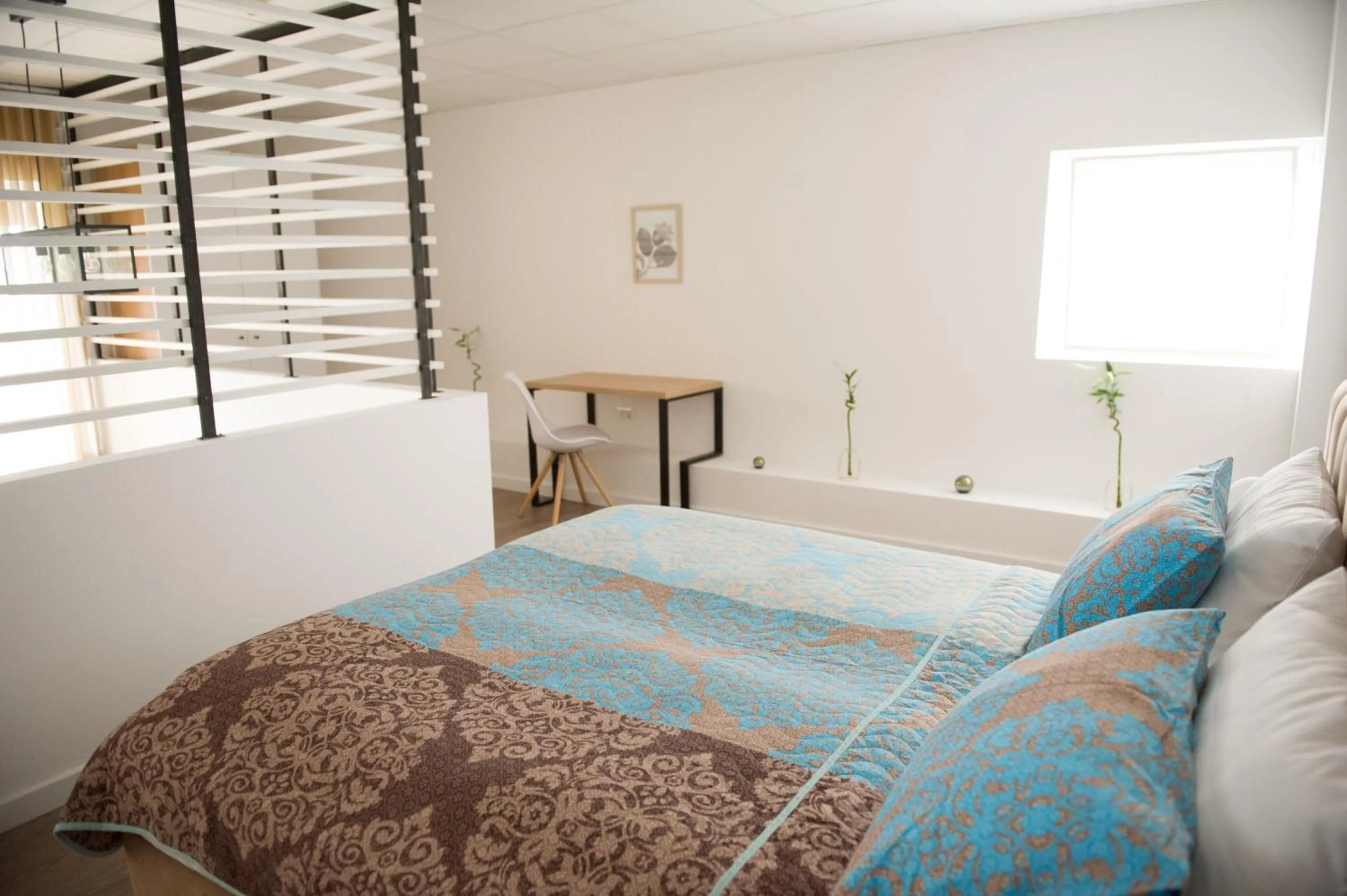 Bedroom, Bed in FRIENDS RESIDENCE Apartments