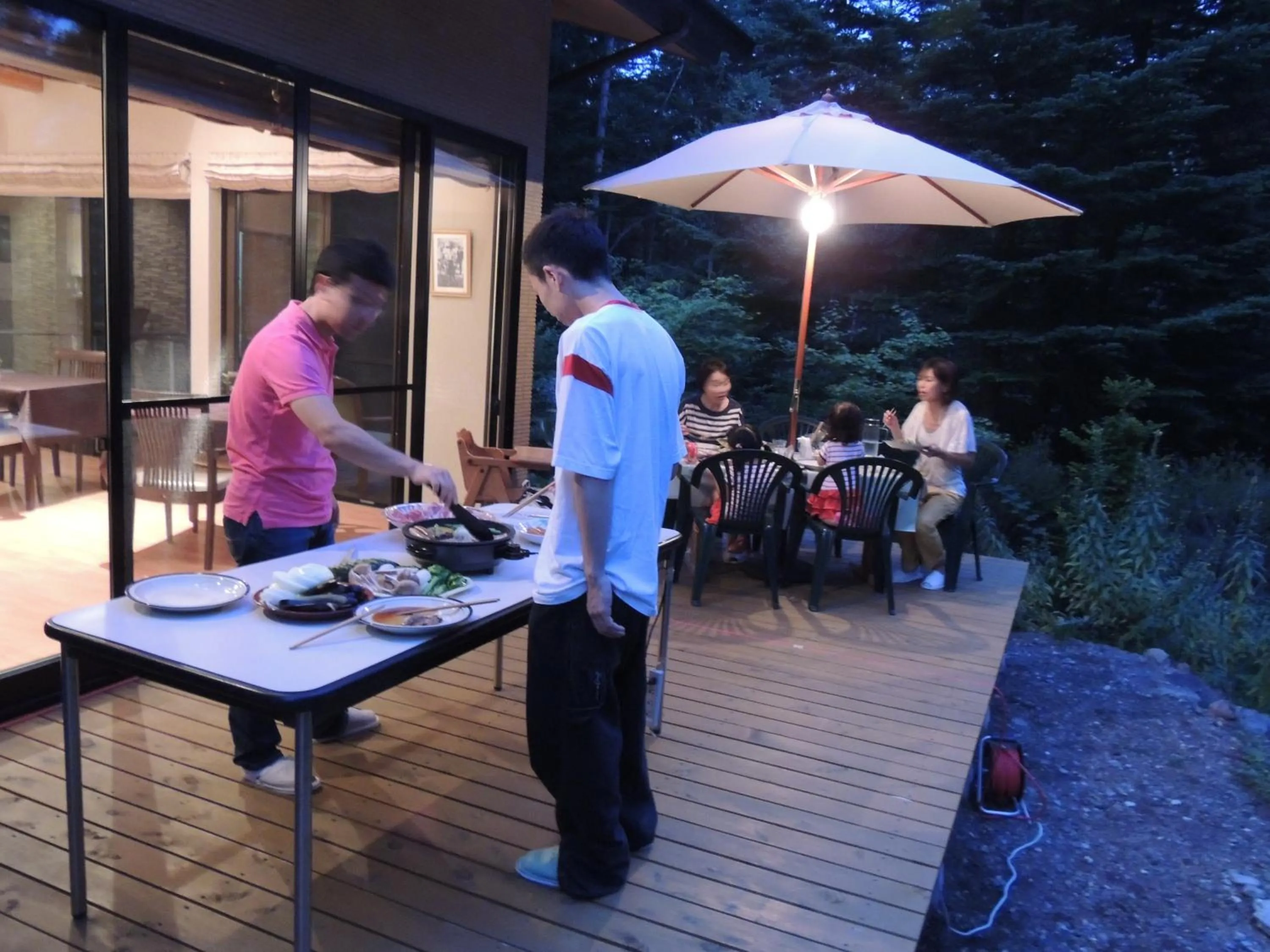 Restaurant/places to eat in B&B Hotel Hyochoan