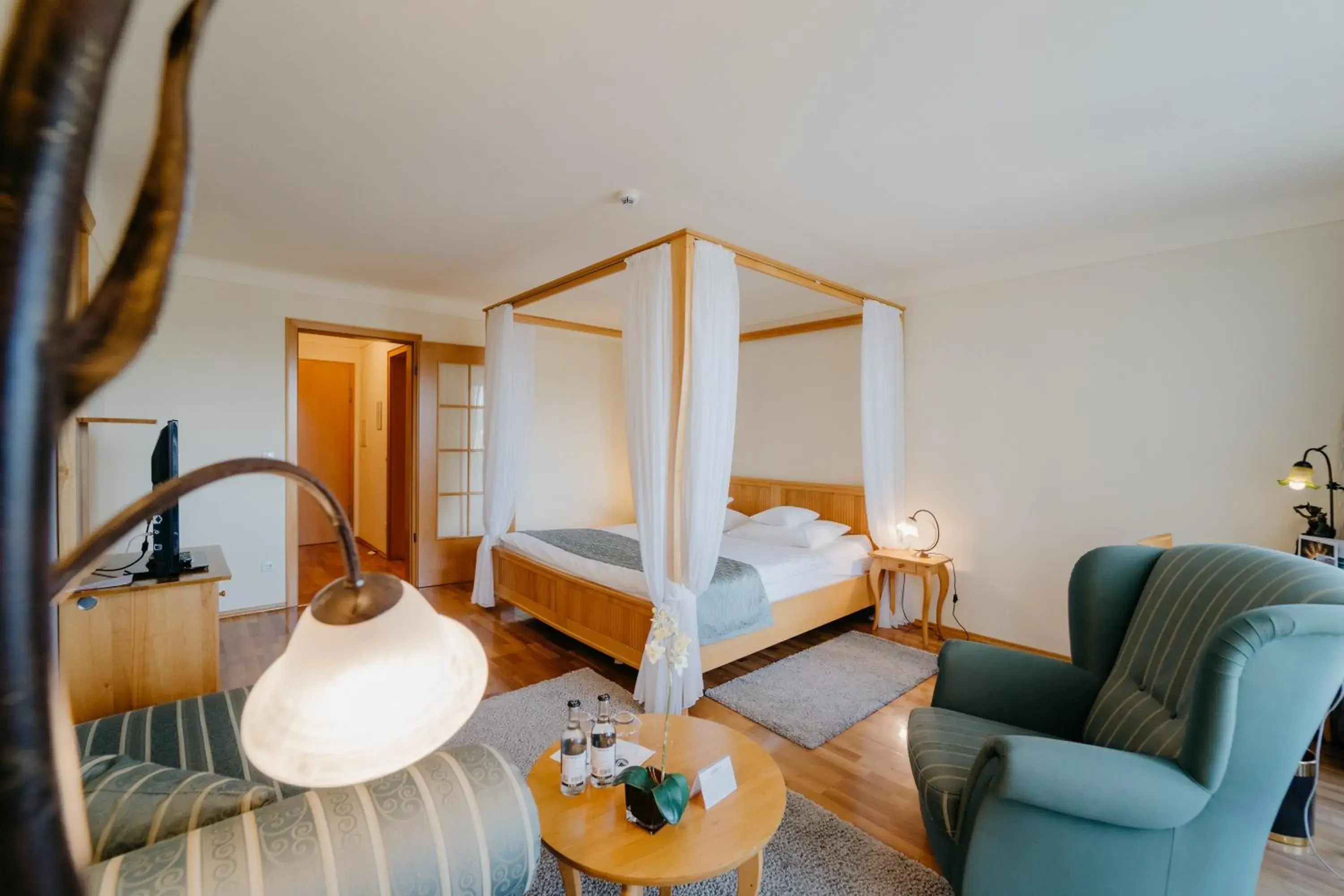 King Room with Balcony - single occupancy in Hotel Waldkrug King Room with Balcony - single occupancy in Hotel Waldkrug