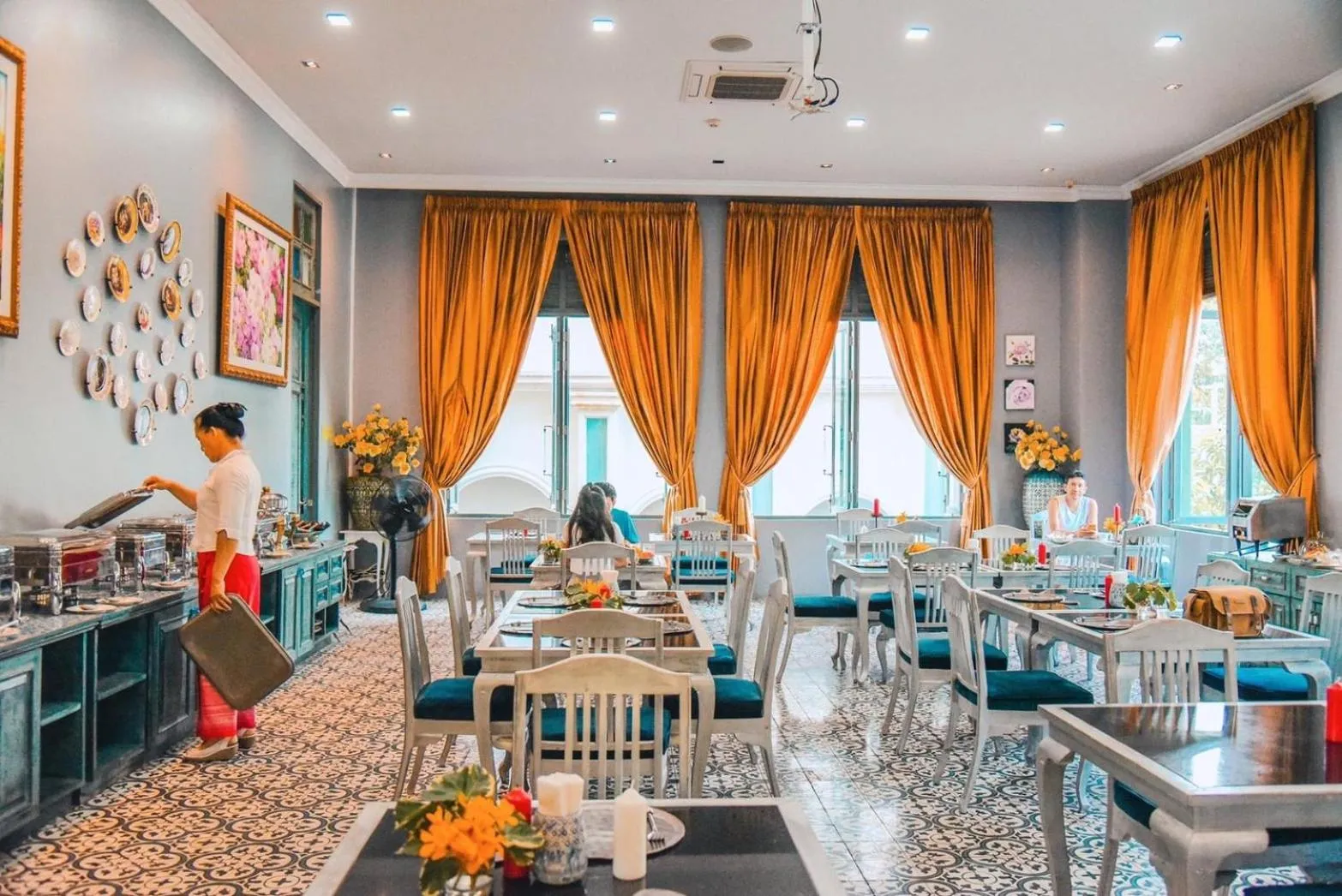 Restaurant/places to eat in At Pingnakorn Huaykaew