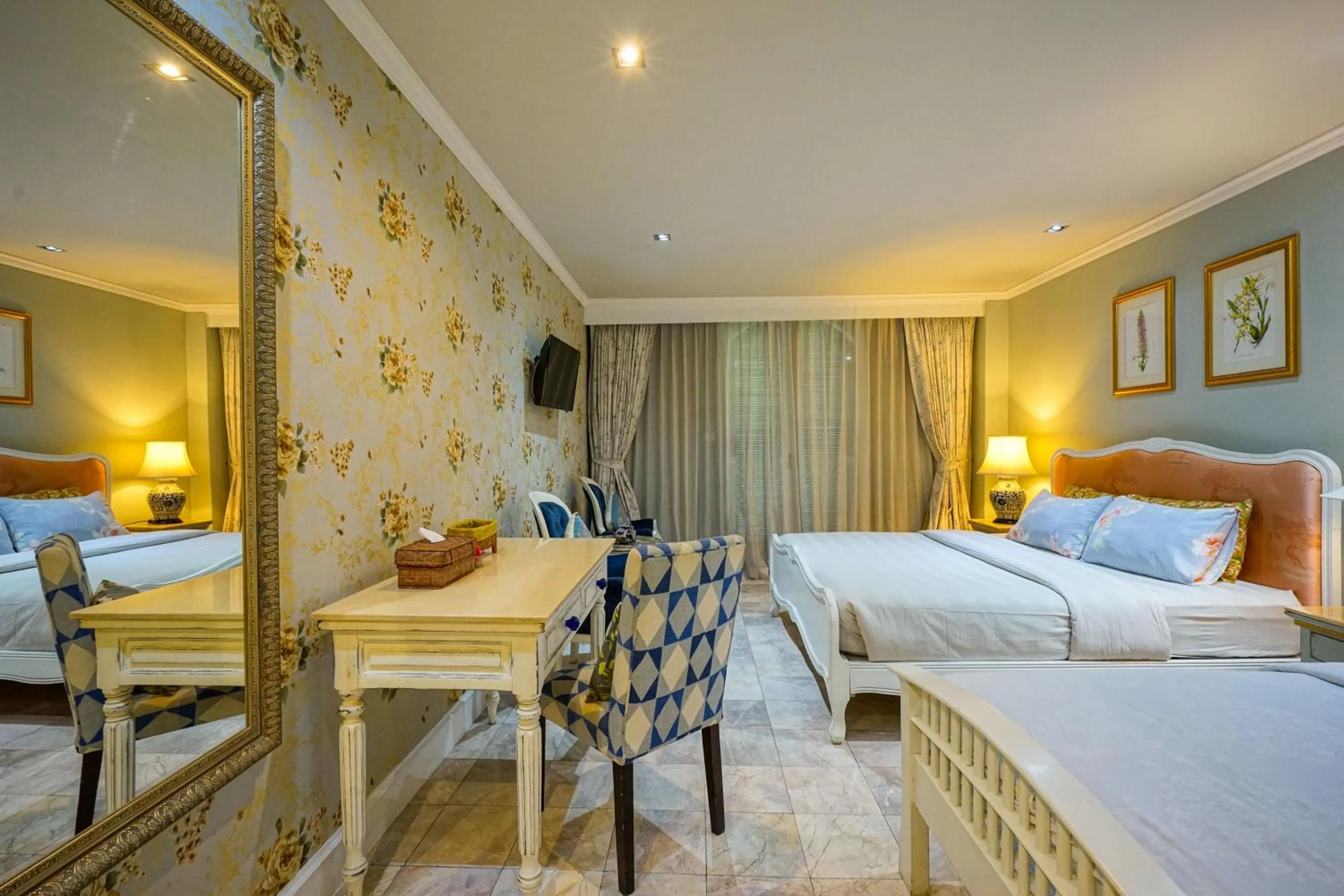 Bed in At Pingnakorn Huaykaew