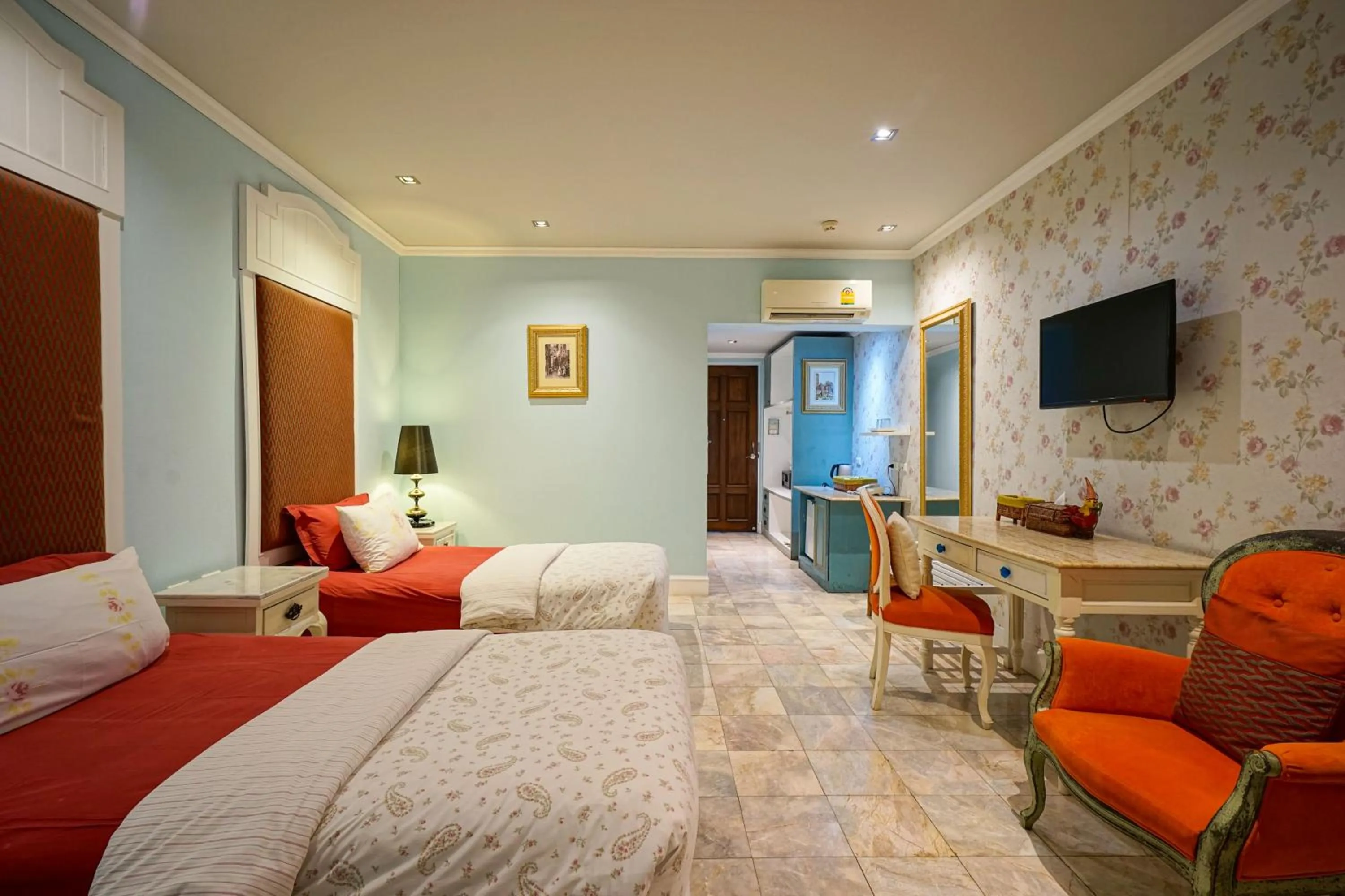 Bed in At Pingnakorn Huaykaew