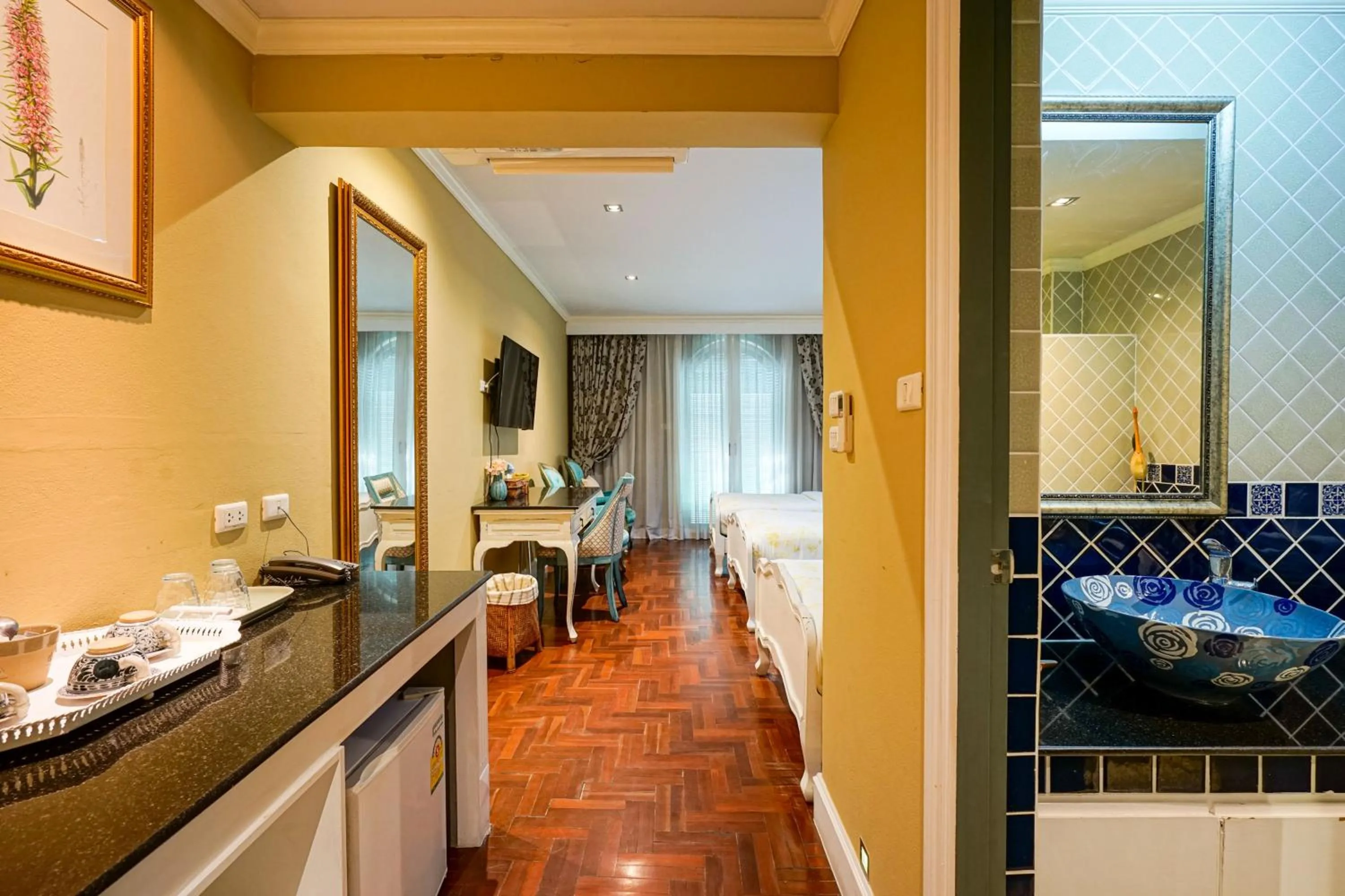 At Pingnakorn Huaykaew