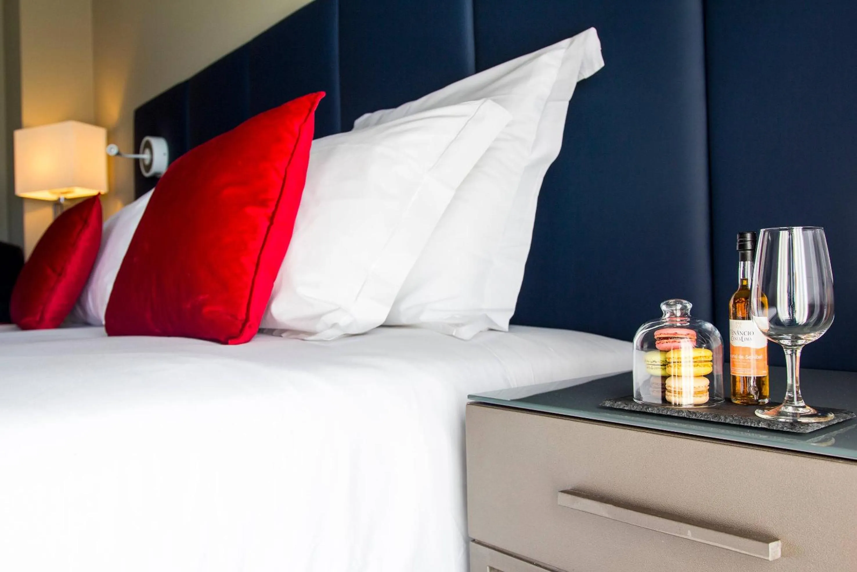 Bed in Meliá Setúbal