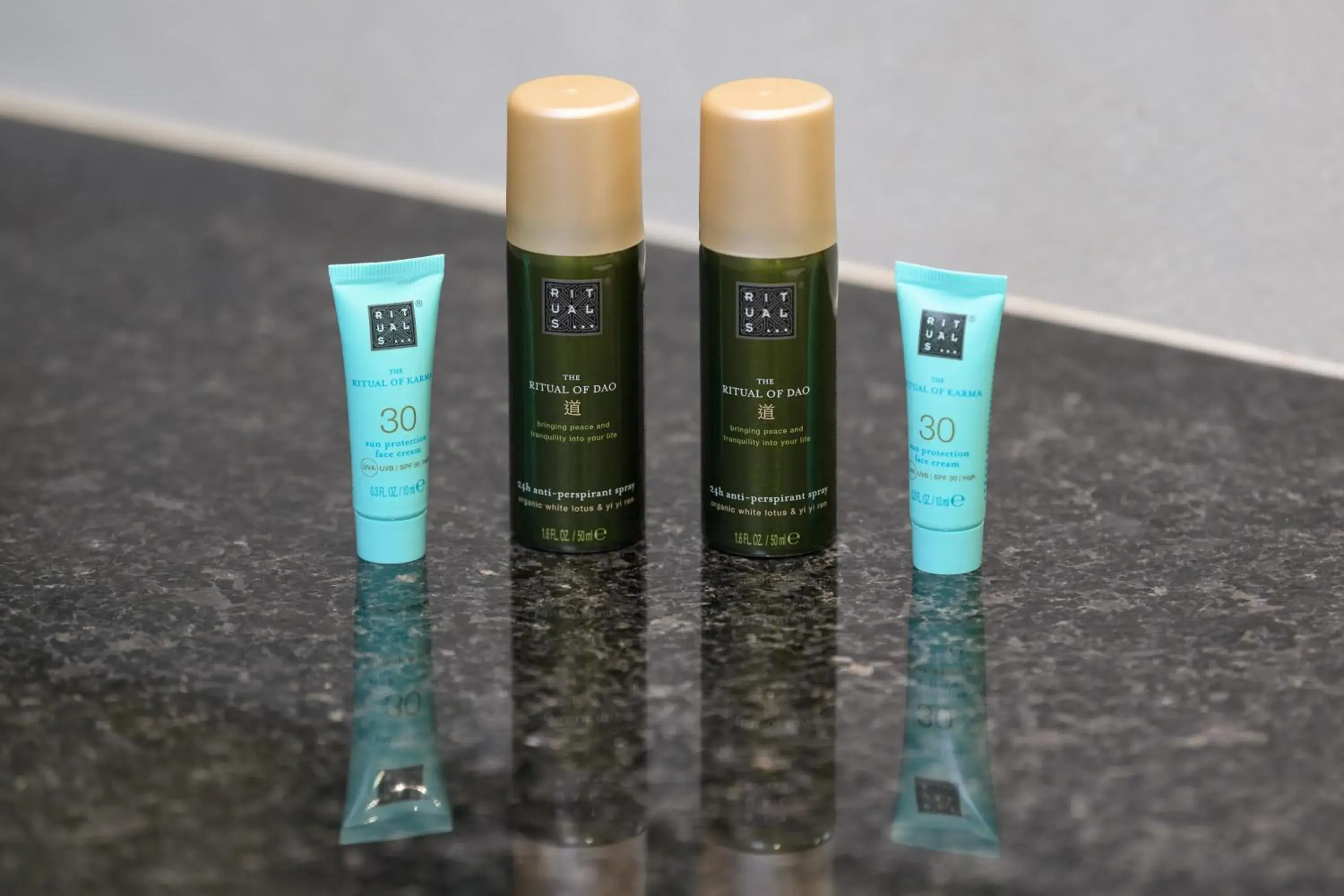 Bedroom in Melia Setubal Bedroom in Melia Setubal