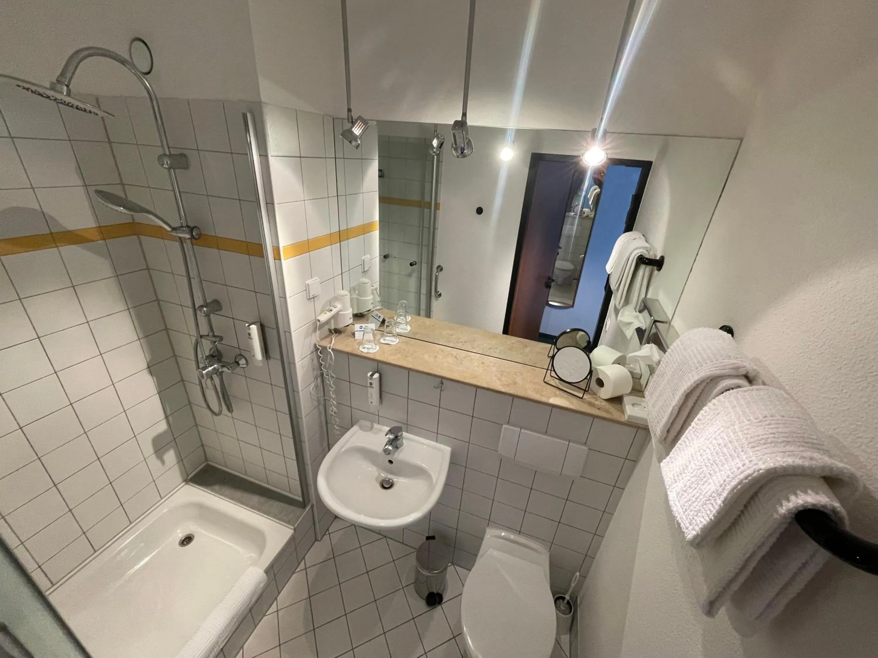 Bathroom in Best Western Spreewald