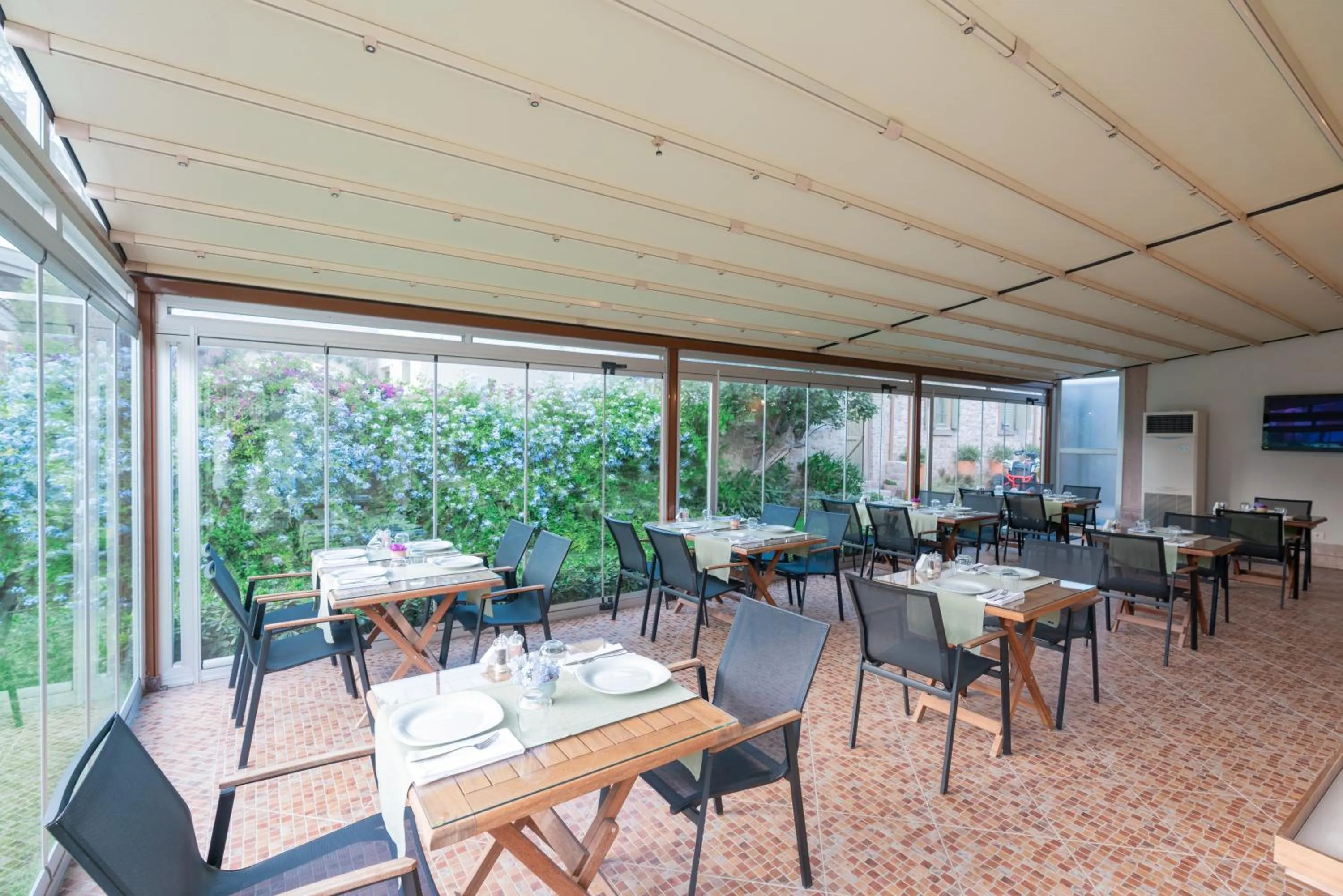 Breakfast in Elia Hotel Cunda by Ortunc