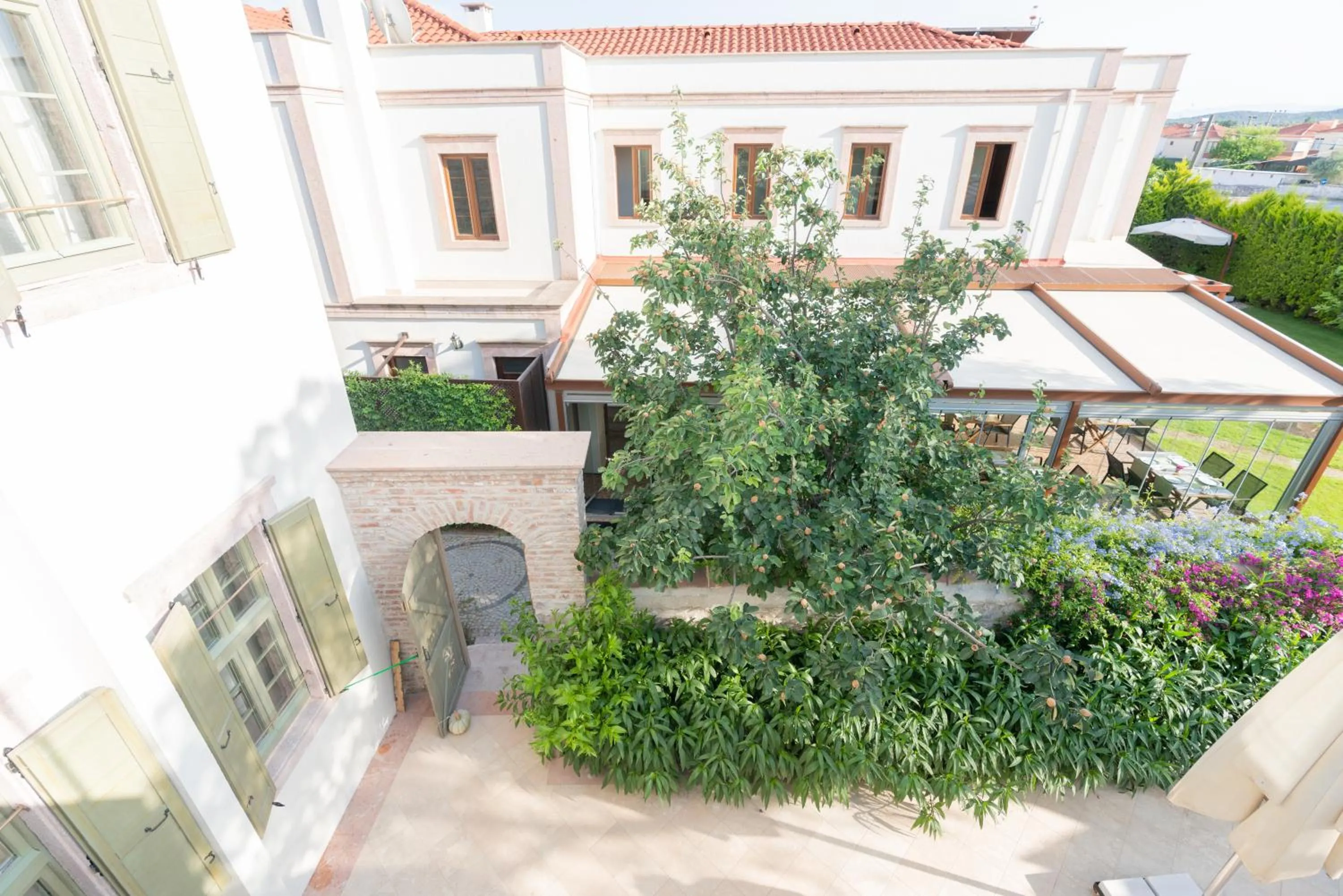 Garden view in Elia Hotel Cunda by Ortunc