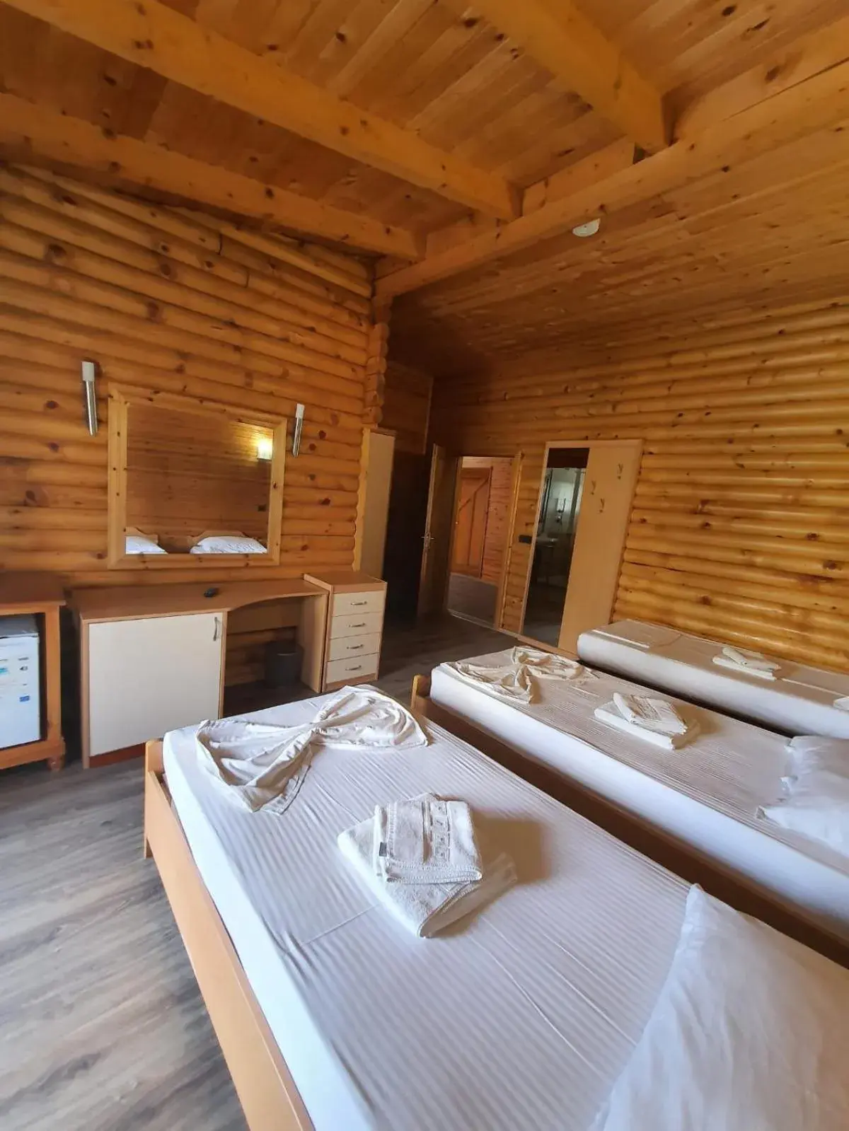 Photo of the whole room, Bed in Hotel Adriatik 2 Photo of the whole room, Bed in Hotel Adriatik 2