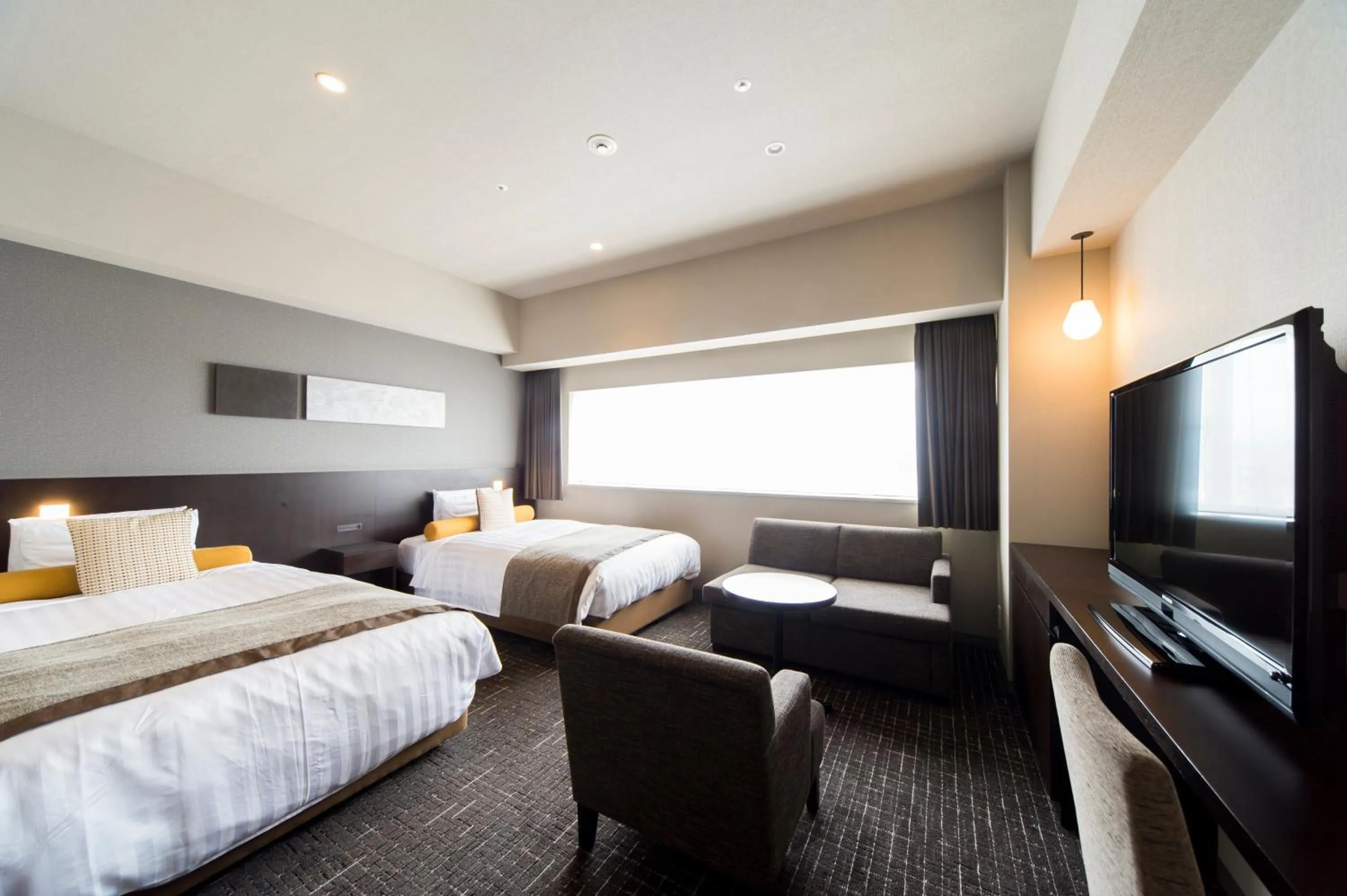 Bed in Hiroshima Washington Hotel