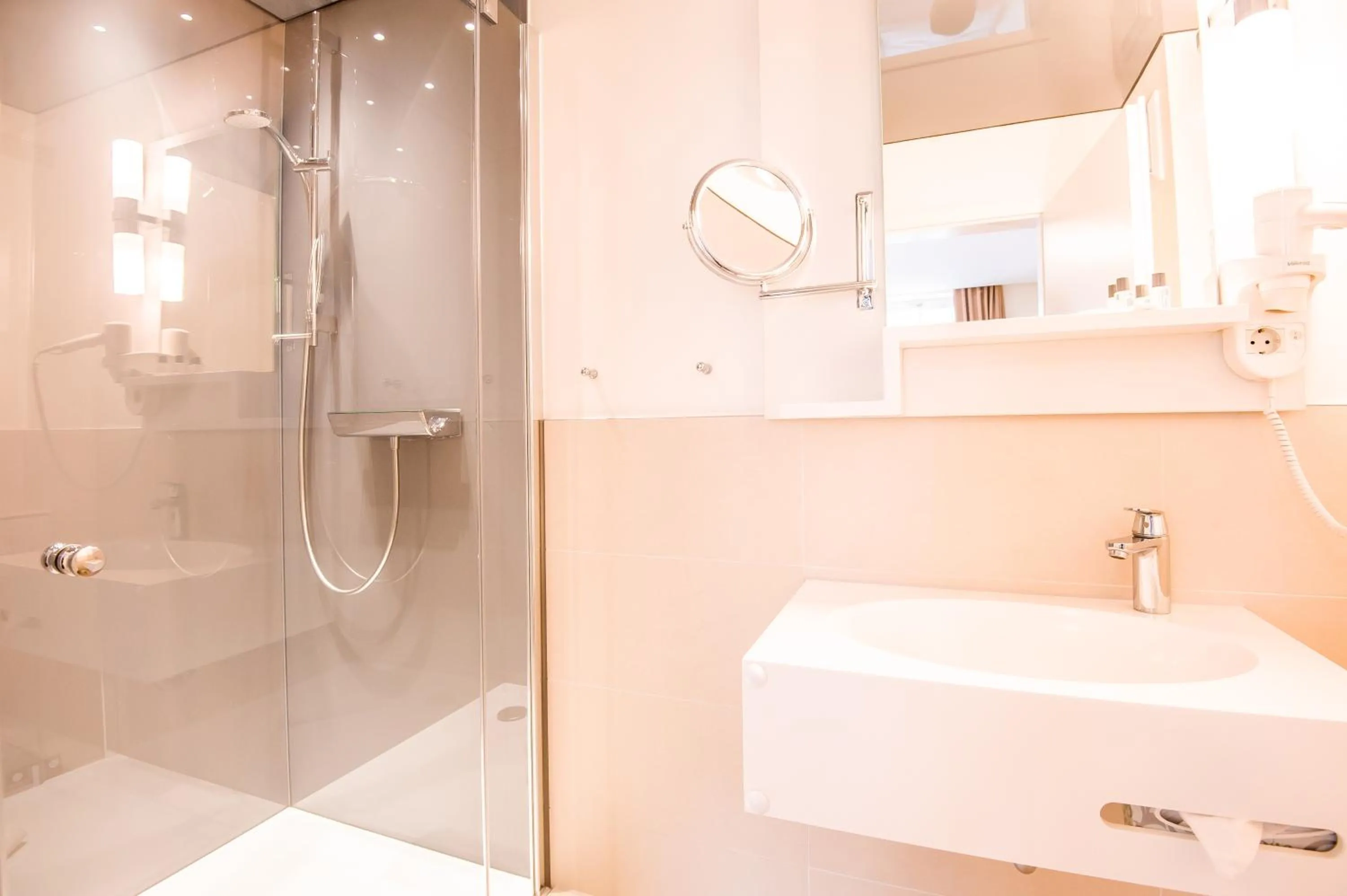 Bathroom in Hotel Am Alten Hafen