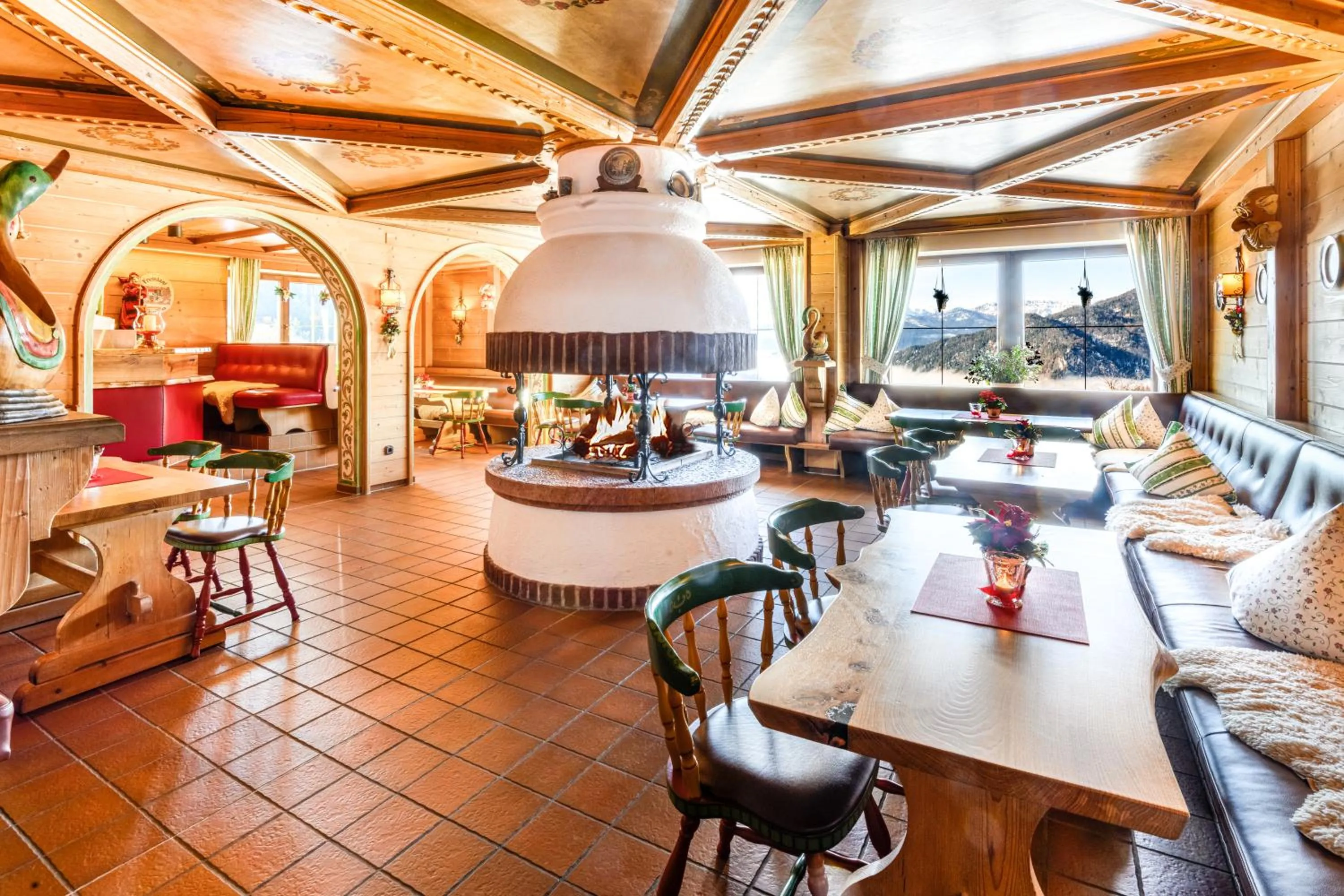 Lounge or bar in Alpenhotel Denninglehen