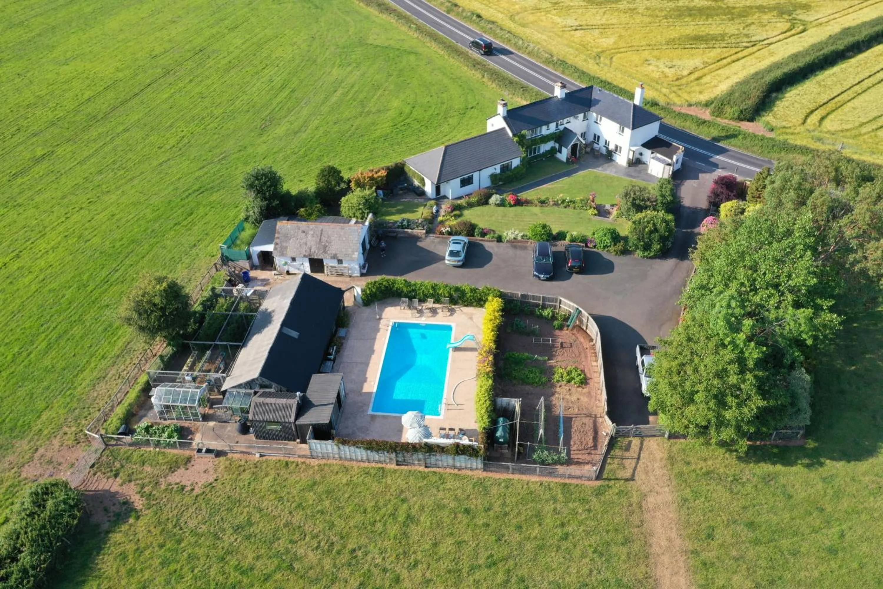 Bird's eye view in Bournestream