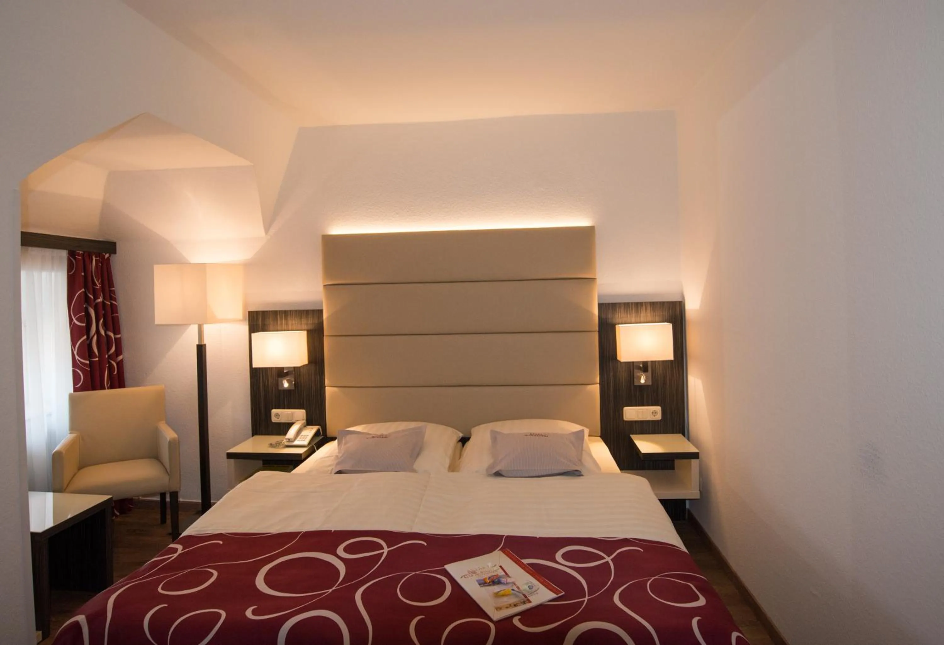 Photo of the whole room, Bed in Hotel Stadt Cuxhaven