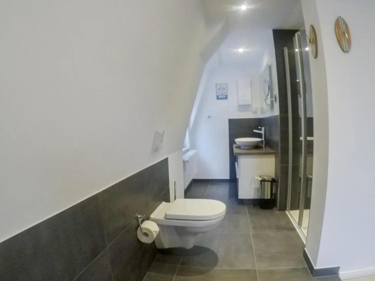 Bathroom in Hotel Stadt Cuxhaven