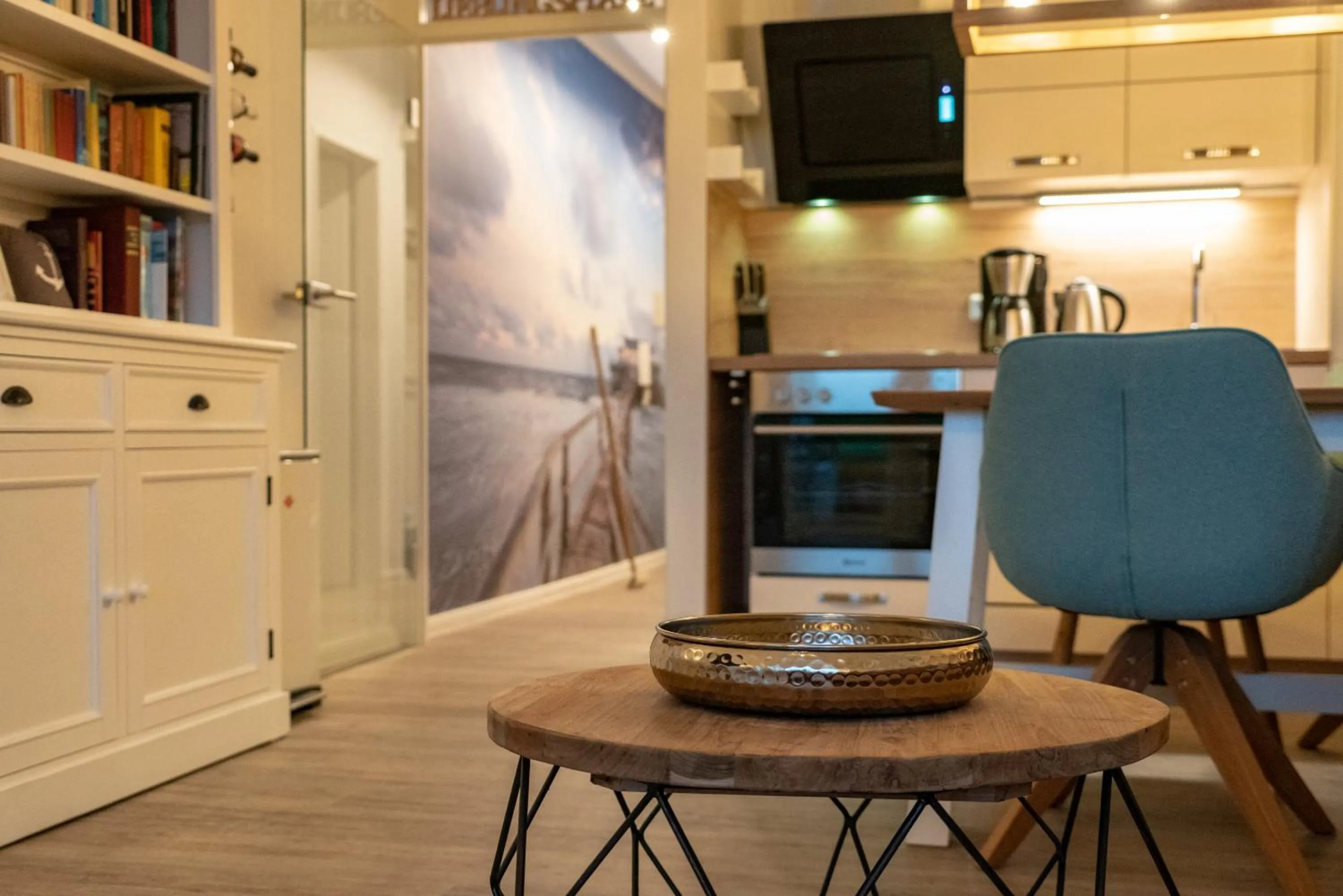 Kitchen or kitchenette in Hotel Stadt Cuxhaven