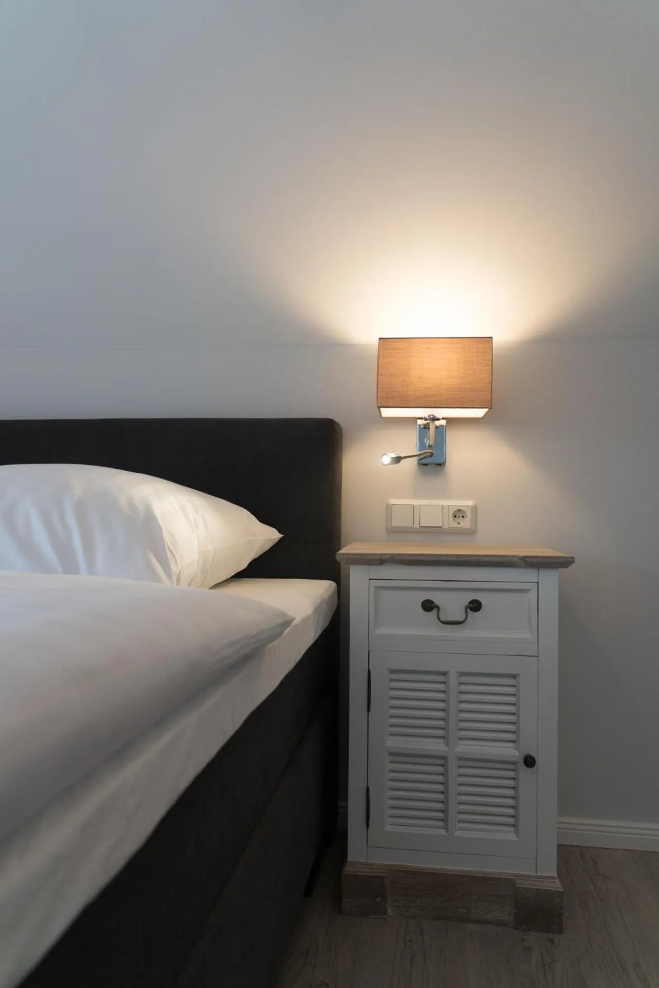 Bedroom, Bed in Hotel Stadt Cuxhaven