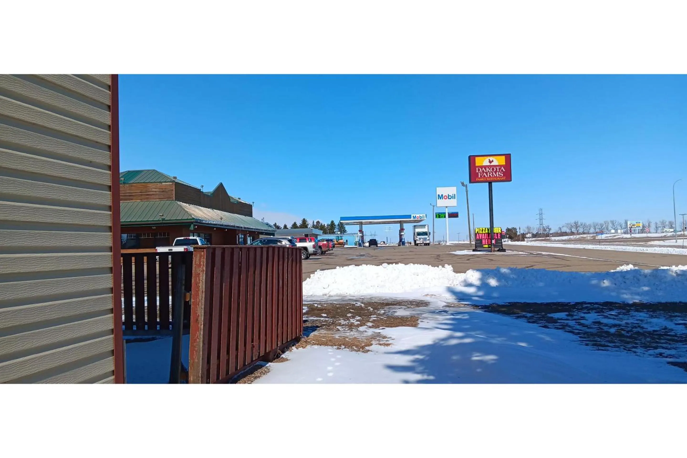 Garden in Scotwood Motel by OYO Washburn ND