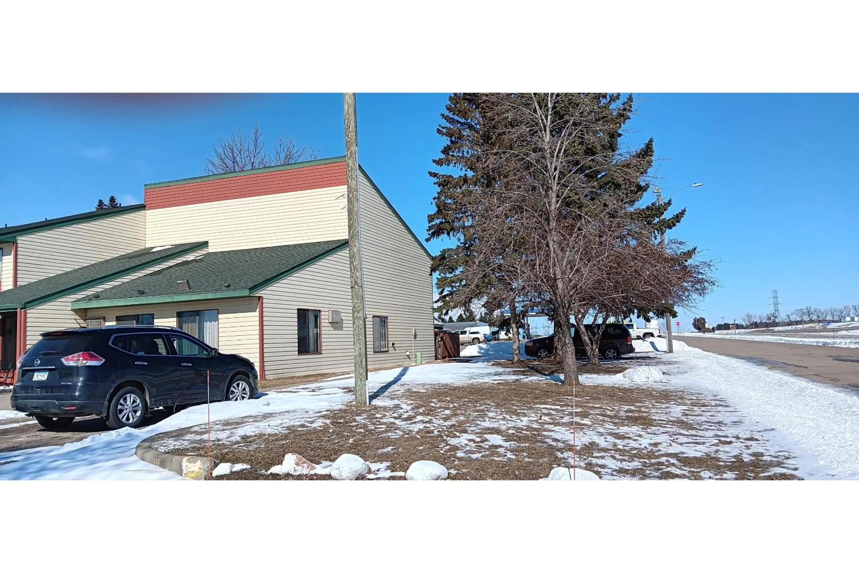 Facade/entrance in Scotwood Motel by OYO Washburn ND