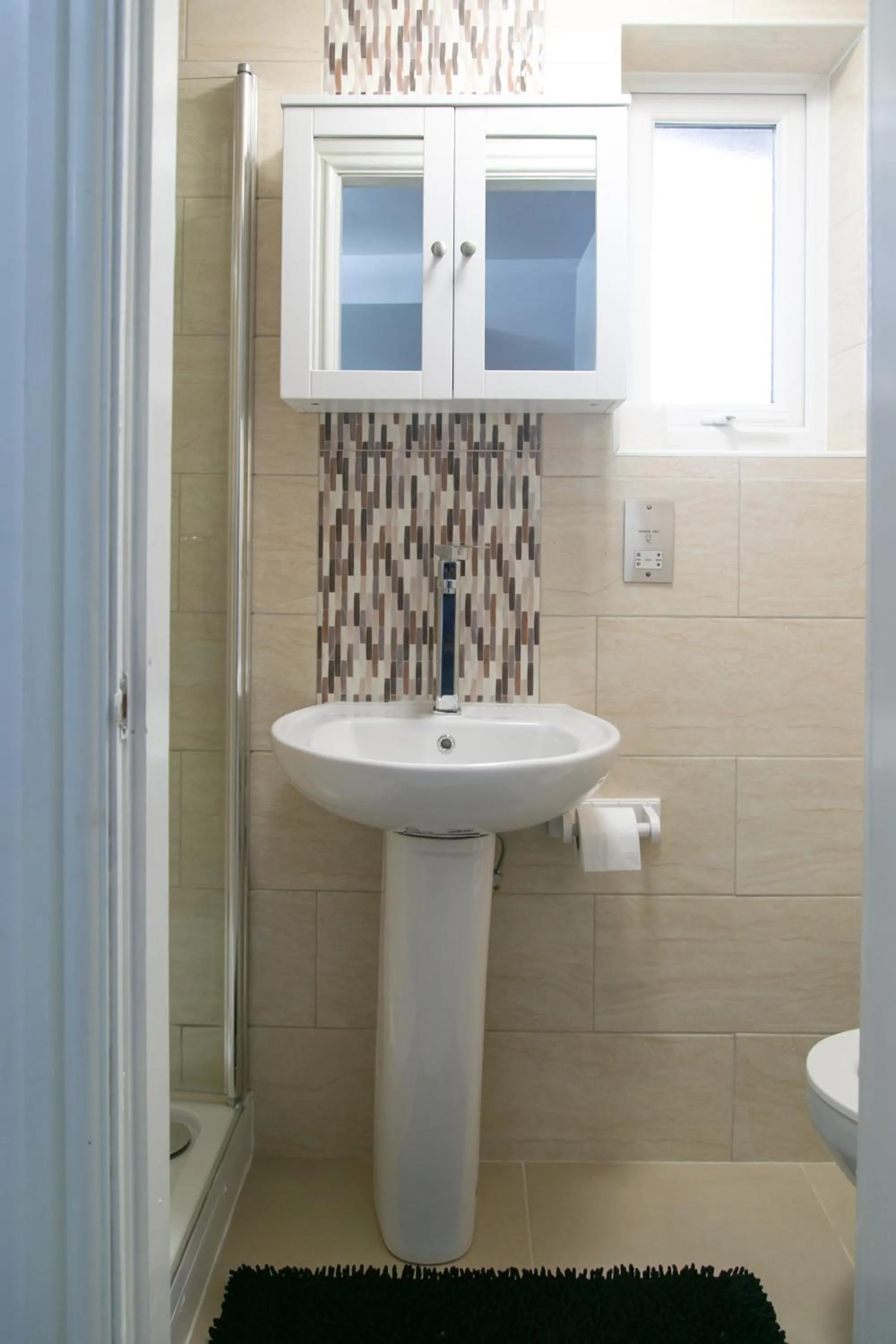 Bathroom in Cheetham Hills Apartments