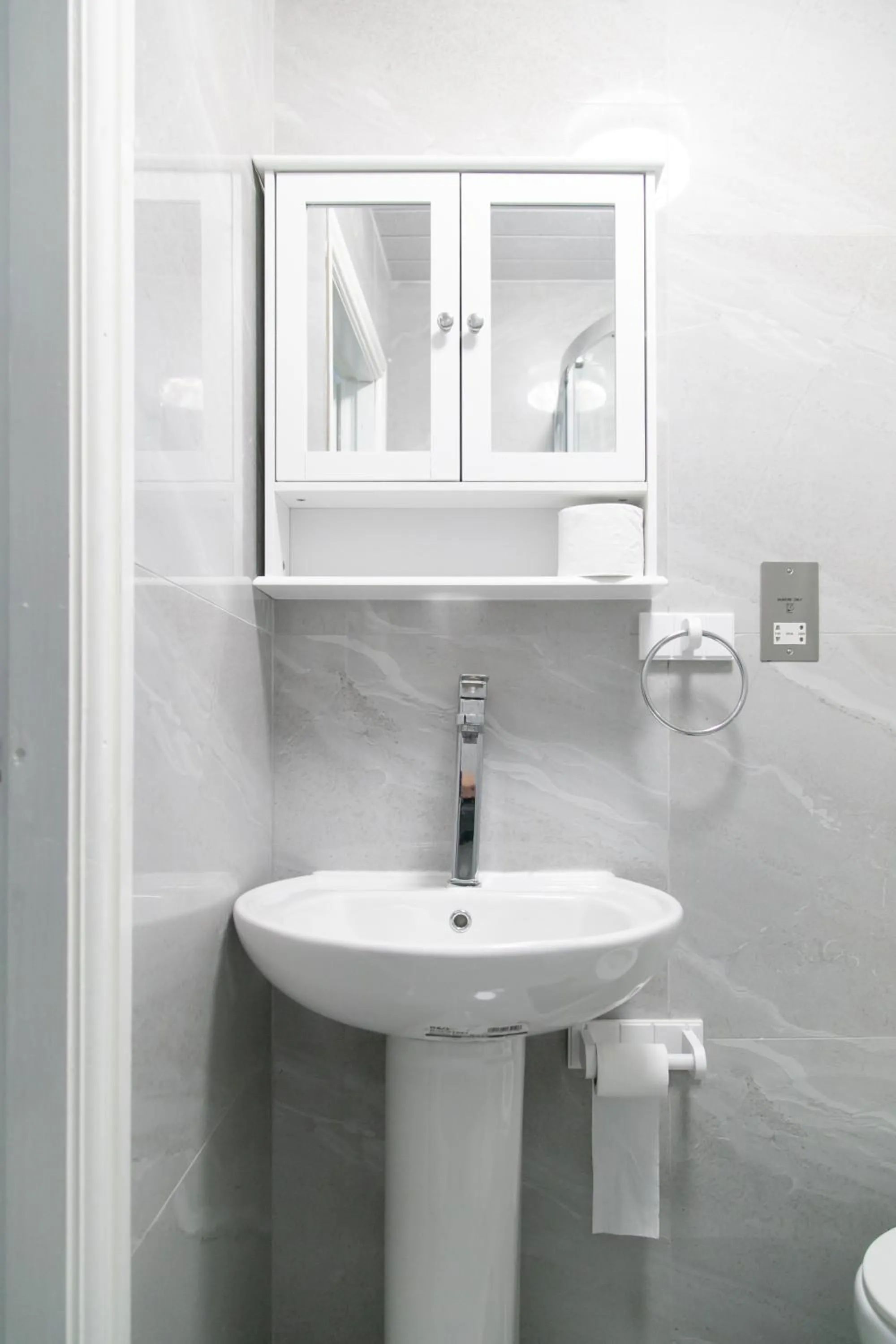 Bathroom in Cheetham Hills Apartments