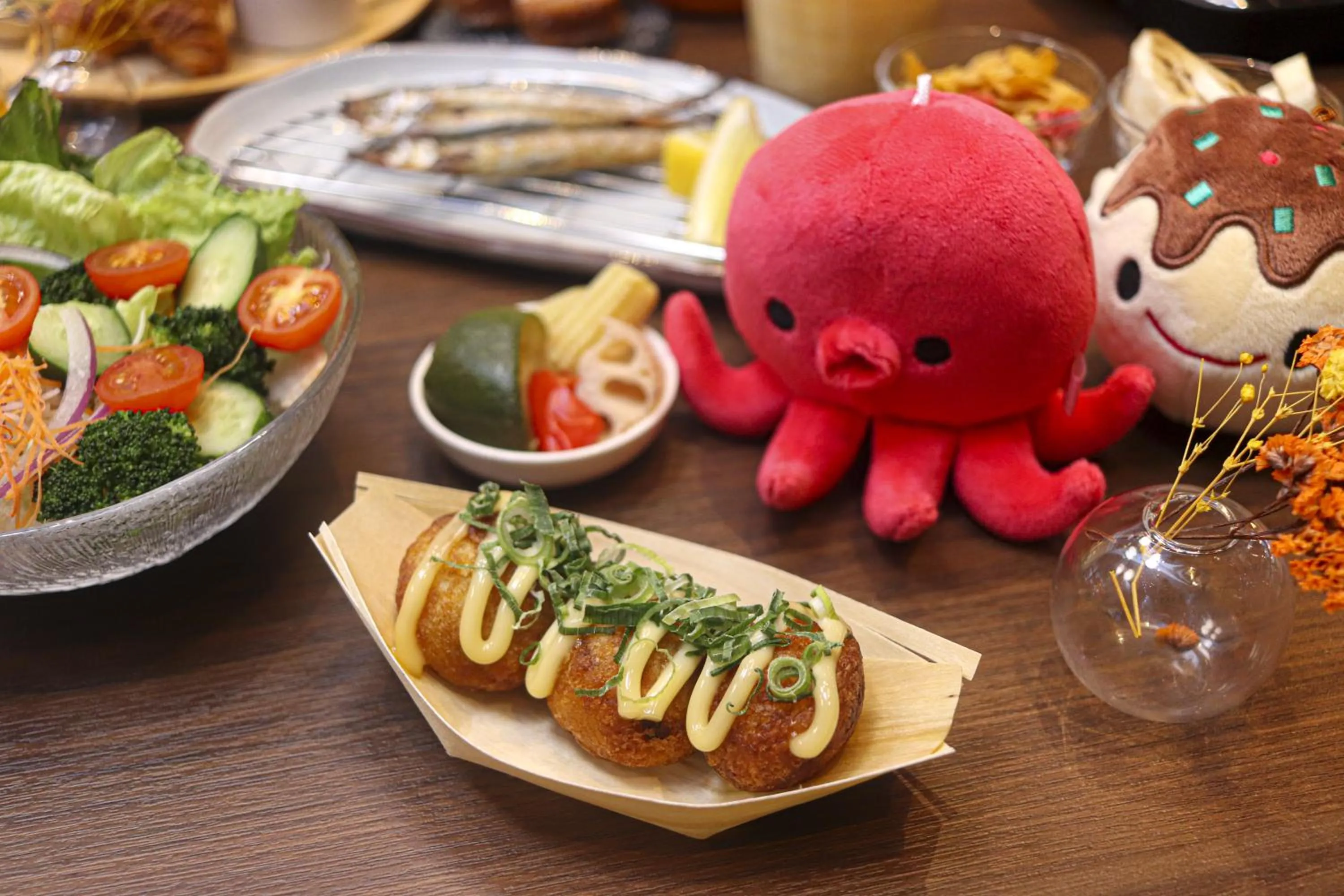 Food and drinks in Joytel Hotel Osaka Shinsekai