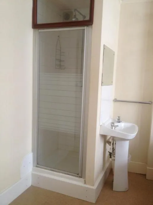 Bathroom in The Crystal Lodge Hotel