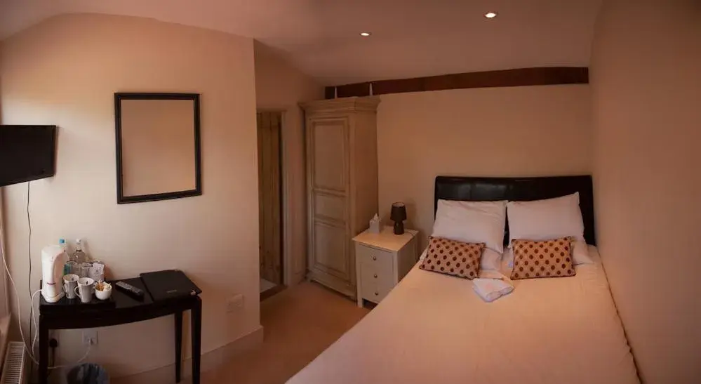 Double Room Private Bathroom in The Crystal Lodge Hotel Double Room Private Bathroom in The Crystal Lodge Hotel