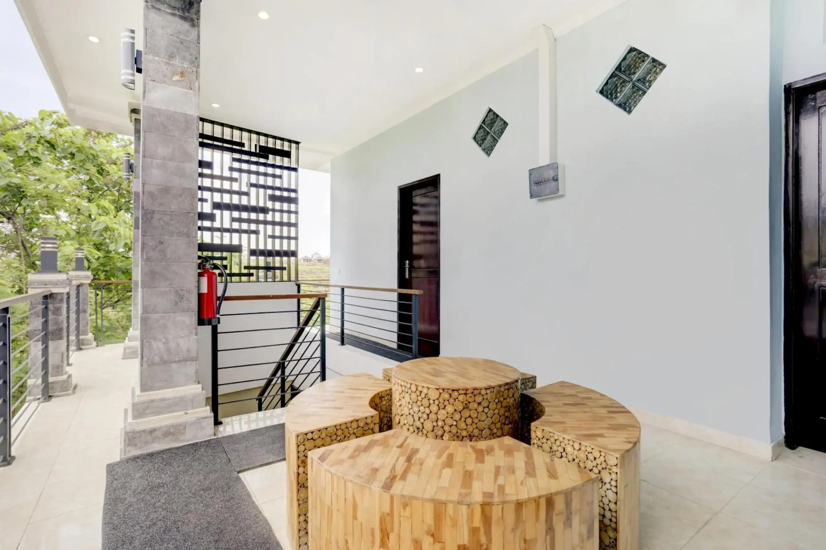 Lobby or reception in OYO Puri Kramas Canggu Lobby or reception in OYO Puri Kramas Canggu