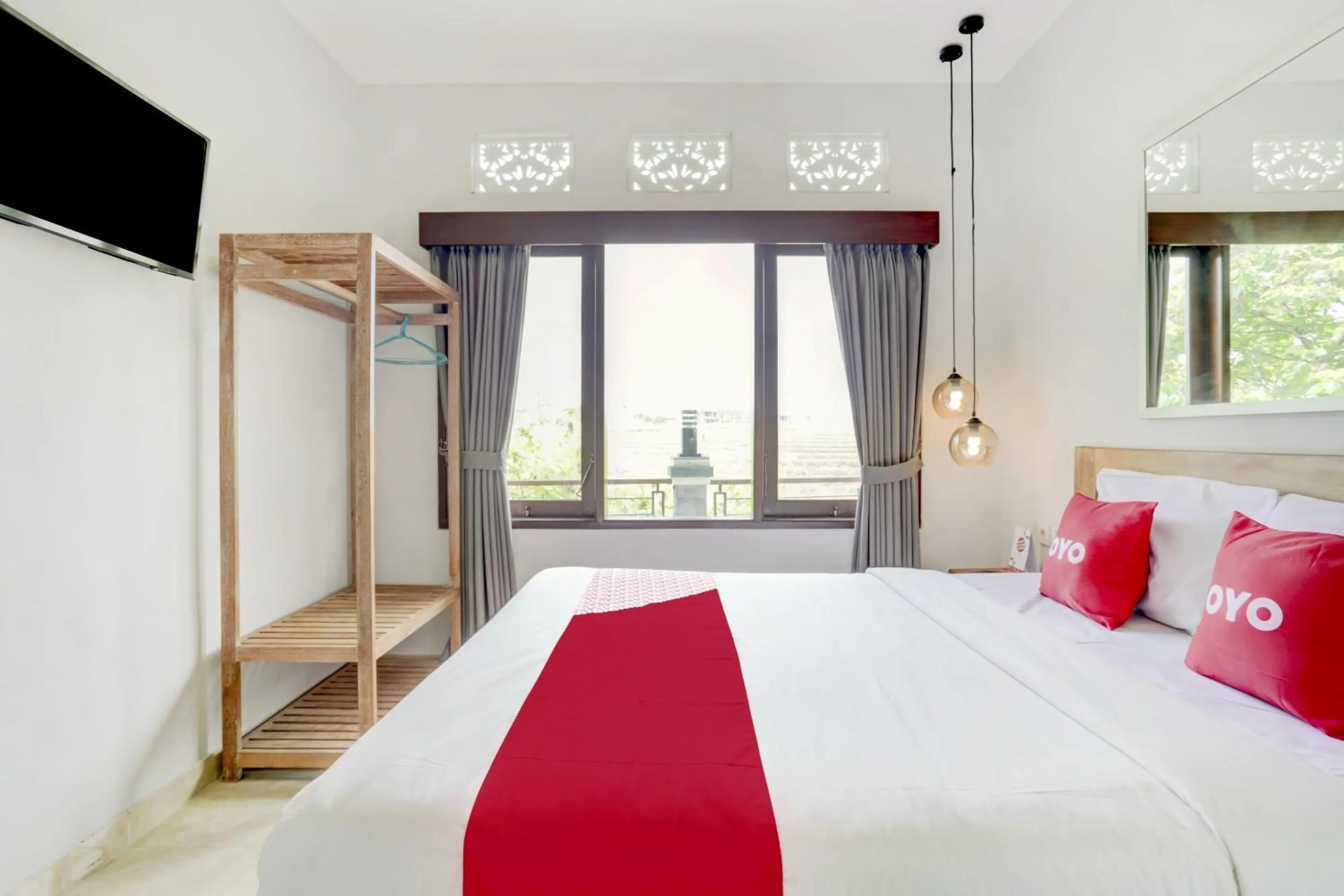 Bedroom, Bed in Hotel O Puri Kramas Canggu