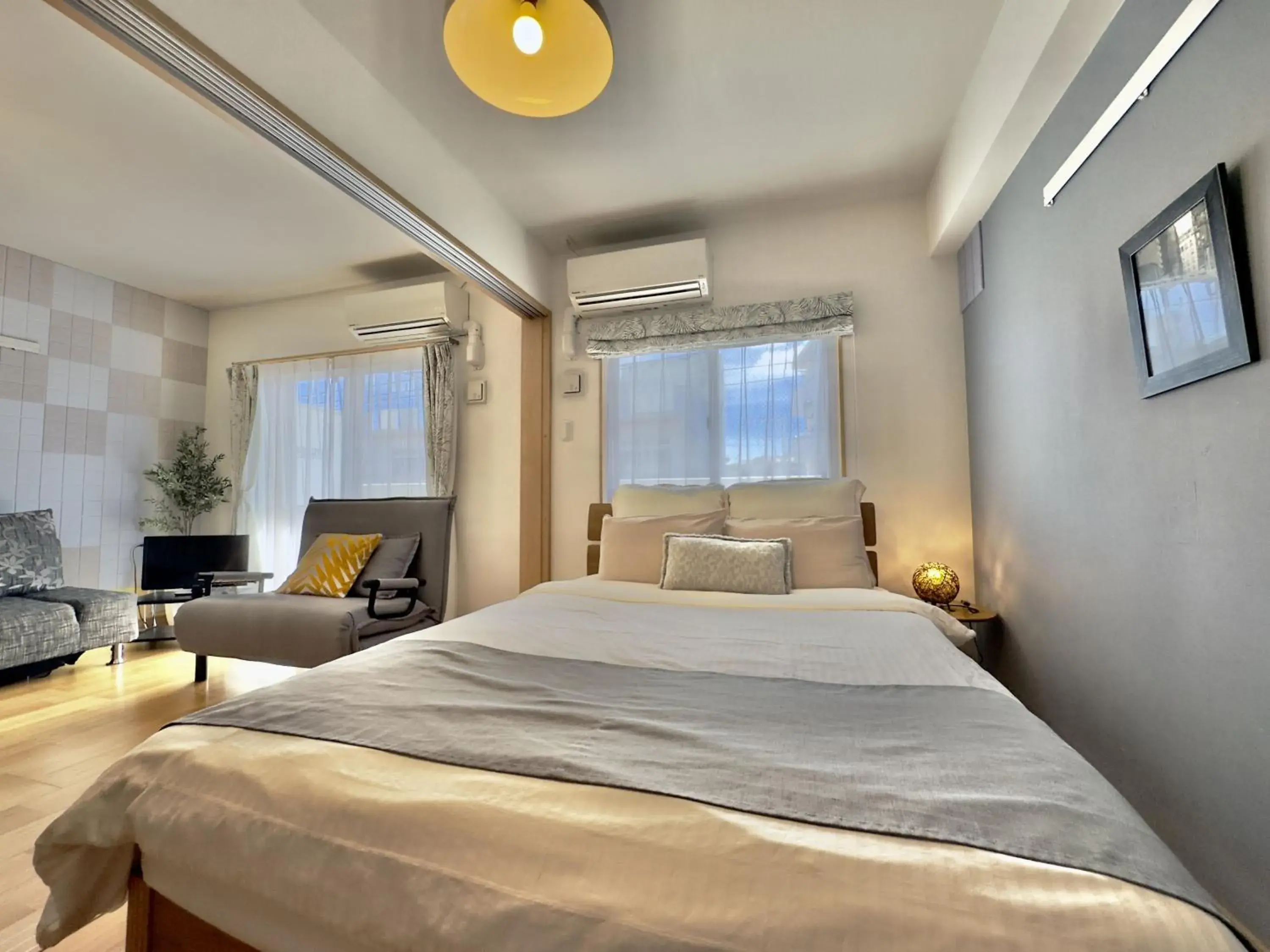 Living room, Bed in Luana Lea Karate Kaikan Mae Living room, Bed in Luana Lea Karate Kaikan Mae